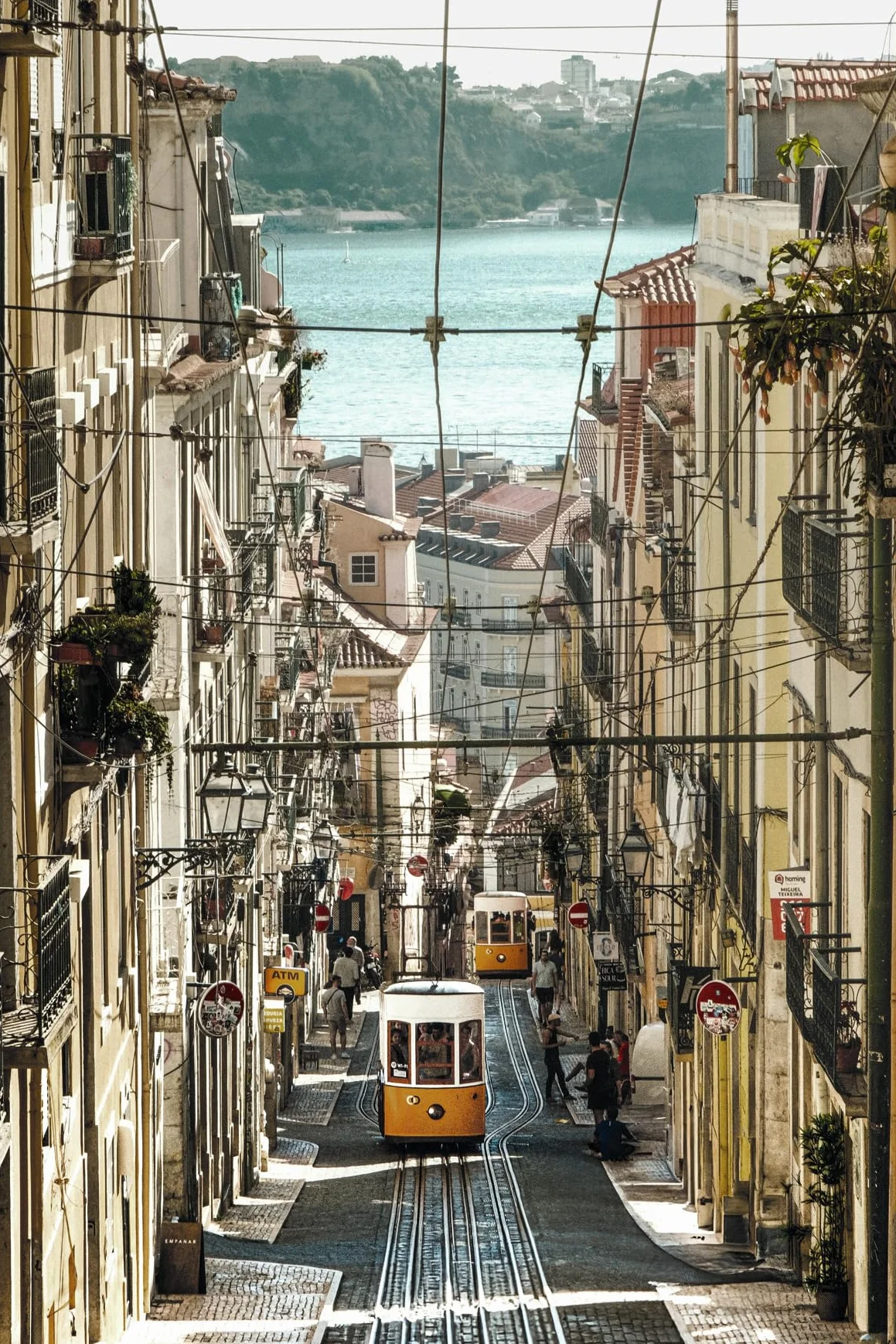 Charming Portugal /anglais