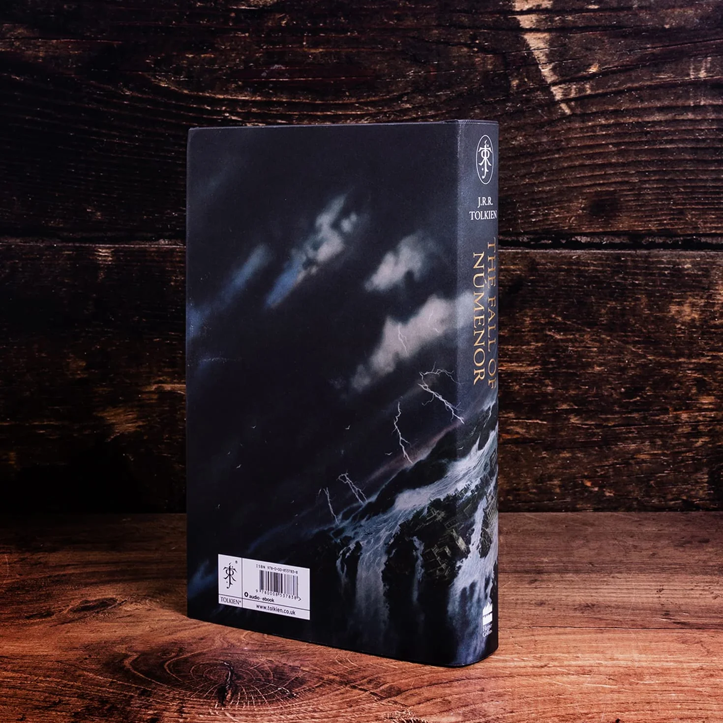 The Fall of Númenor: The Complete Tale of the Second Age of Middle-earth