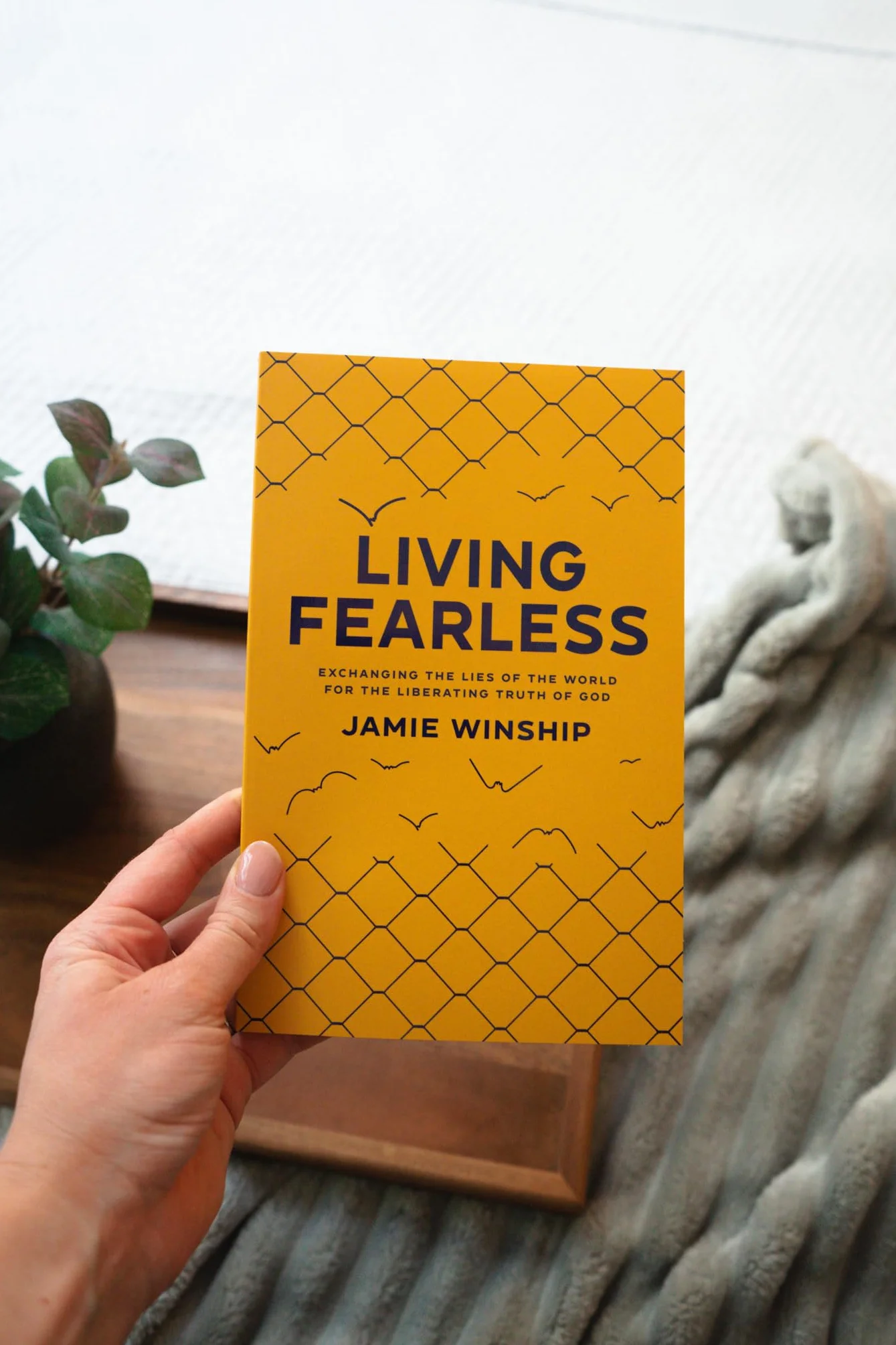 Living Fearless: Exchanging the Lies of the World for the Liberating Truth of God