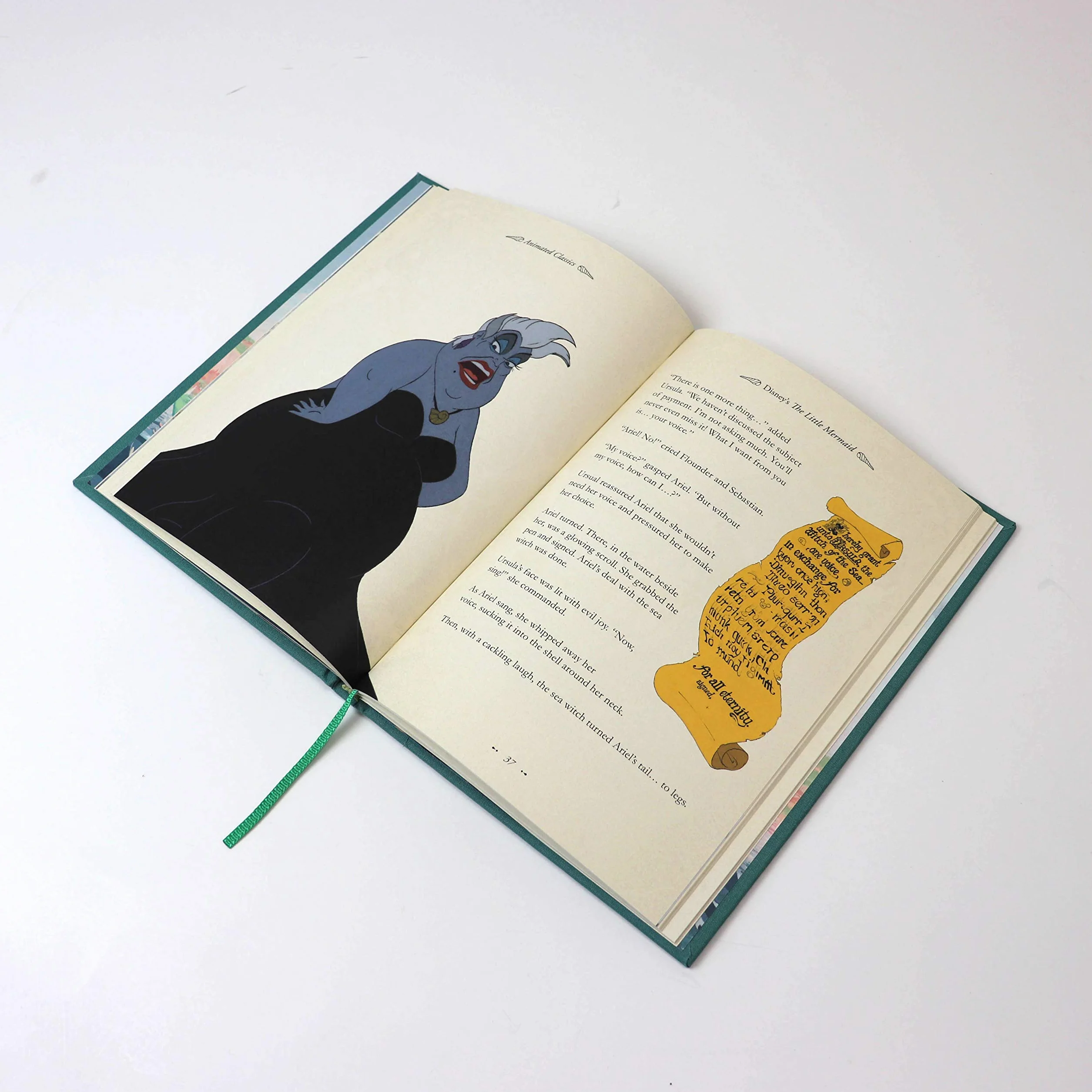 The Little Mermaid Disney Animated Classics Deluxe Gift Book