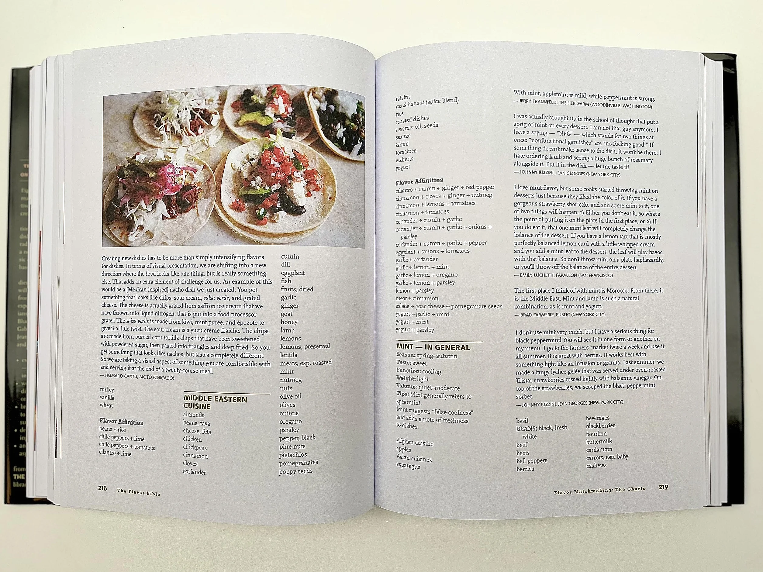 The Flavor Bible /anglais: The Essential Guide to Culinary Creativity, Based on the Wisdom of America's Most Imaginative Chefs