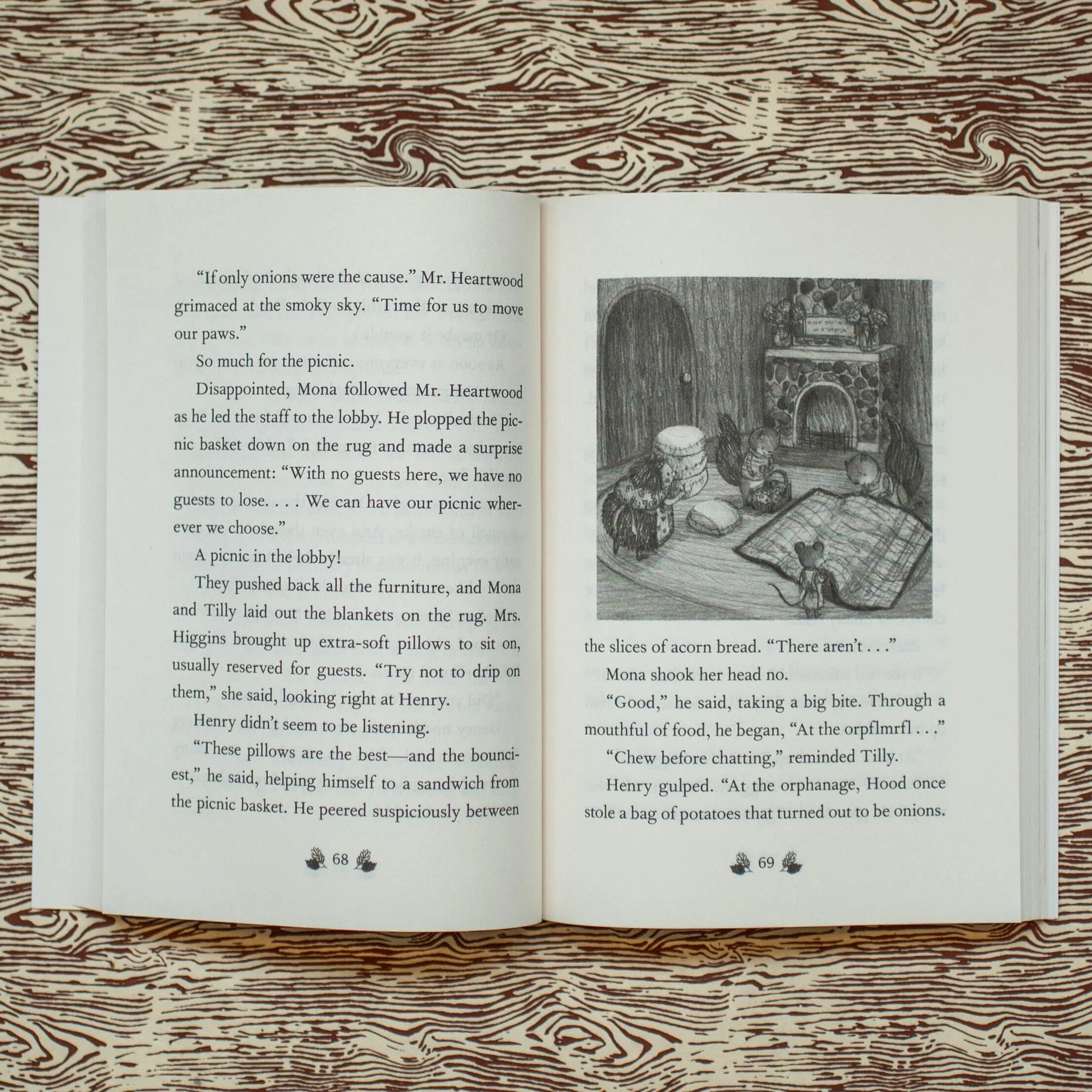 Heartwood Hotel: Home Again: 4
