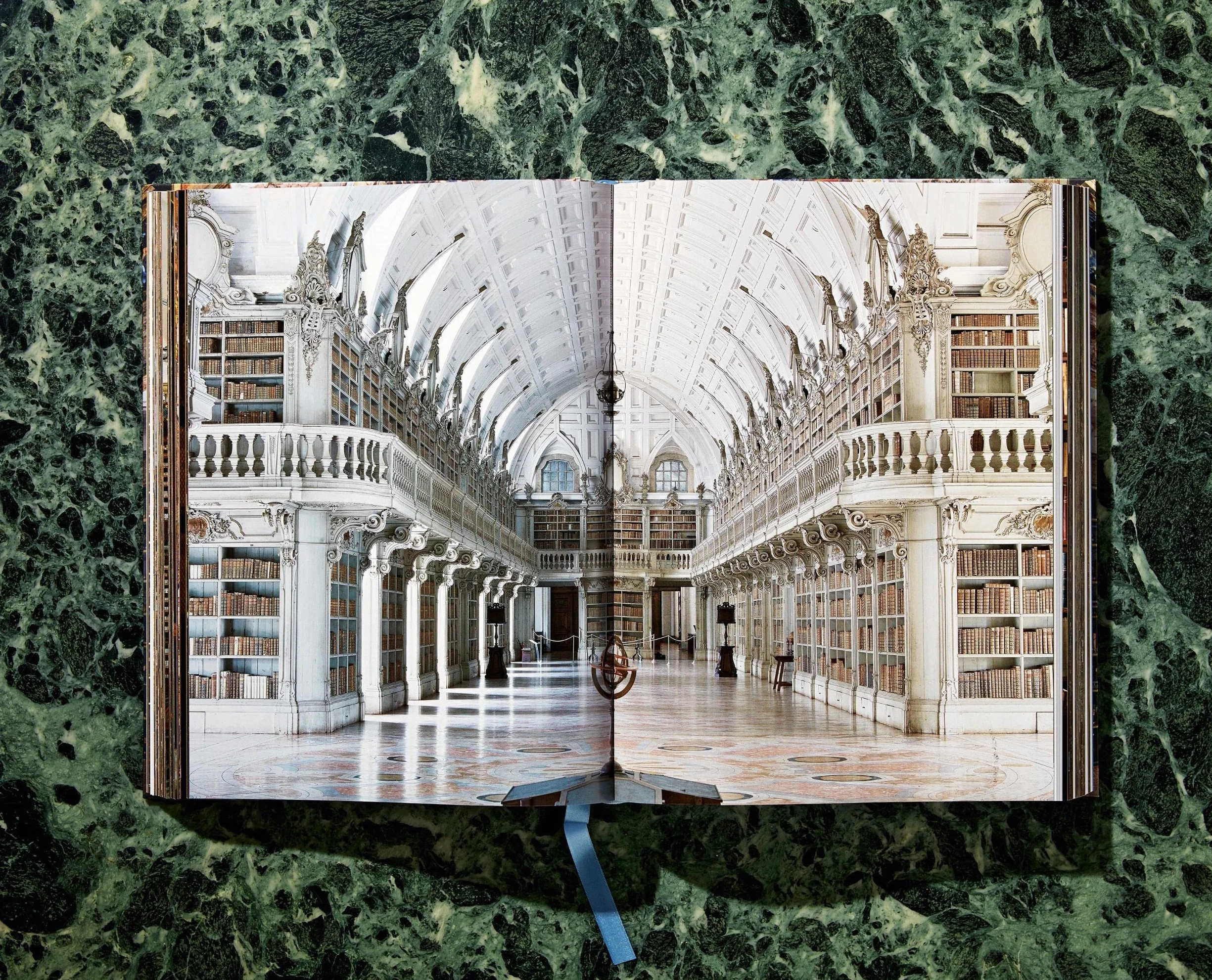 Massimo Listri. The World’s Most Beautiful Libraries: Listri, libraries