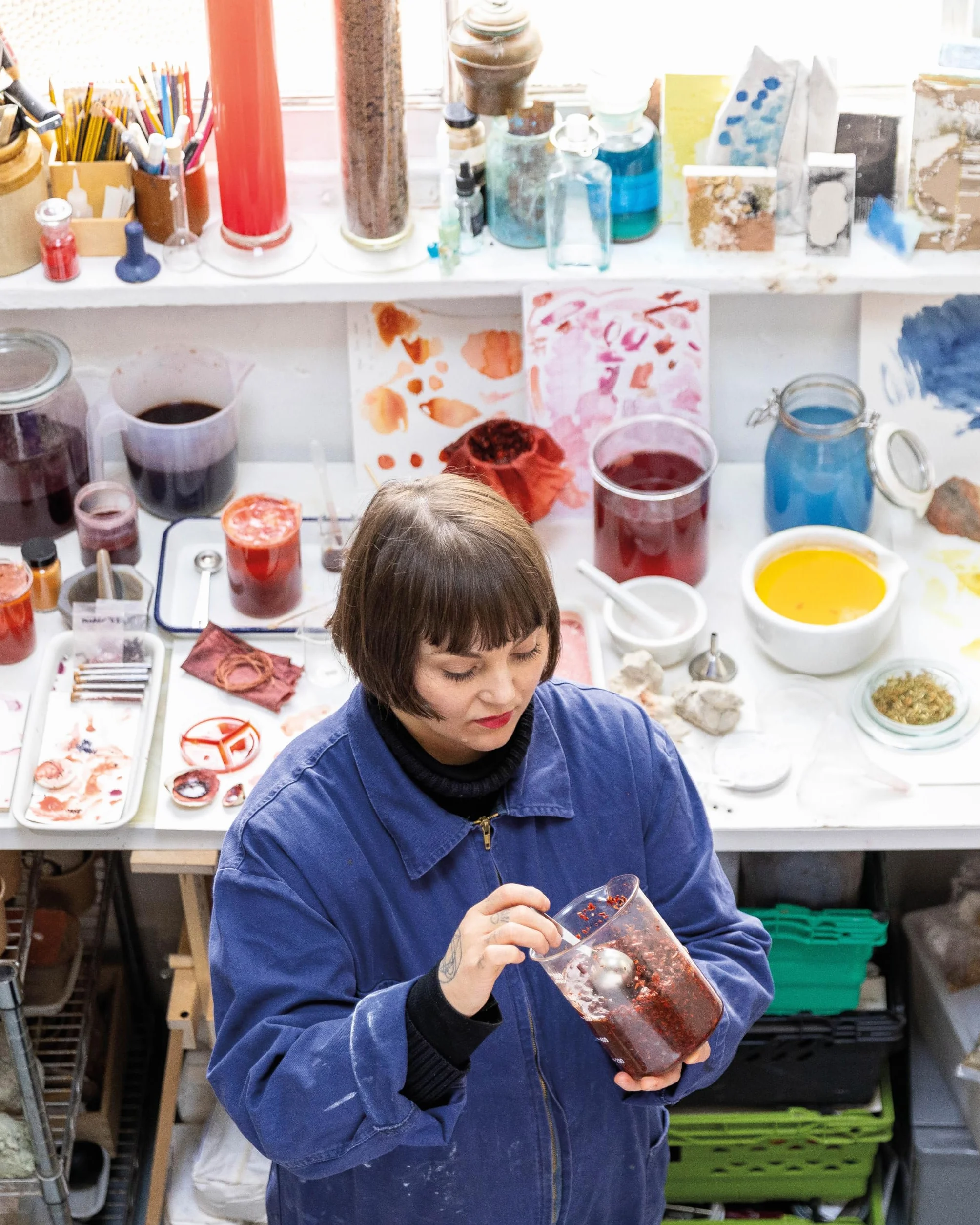 The Natural Pigment Handbook: A Maker's Guide to Art, Stories & Paint Recipes