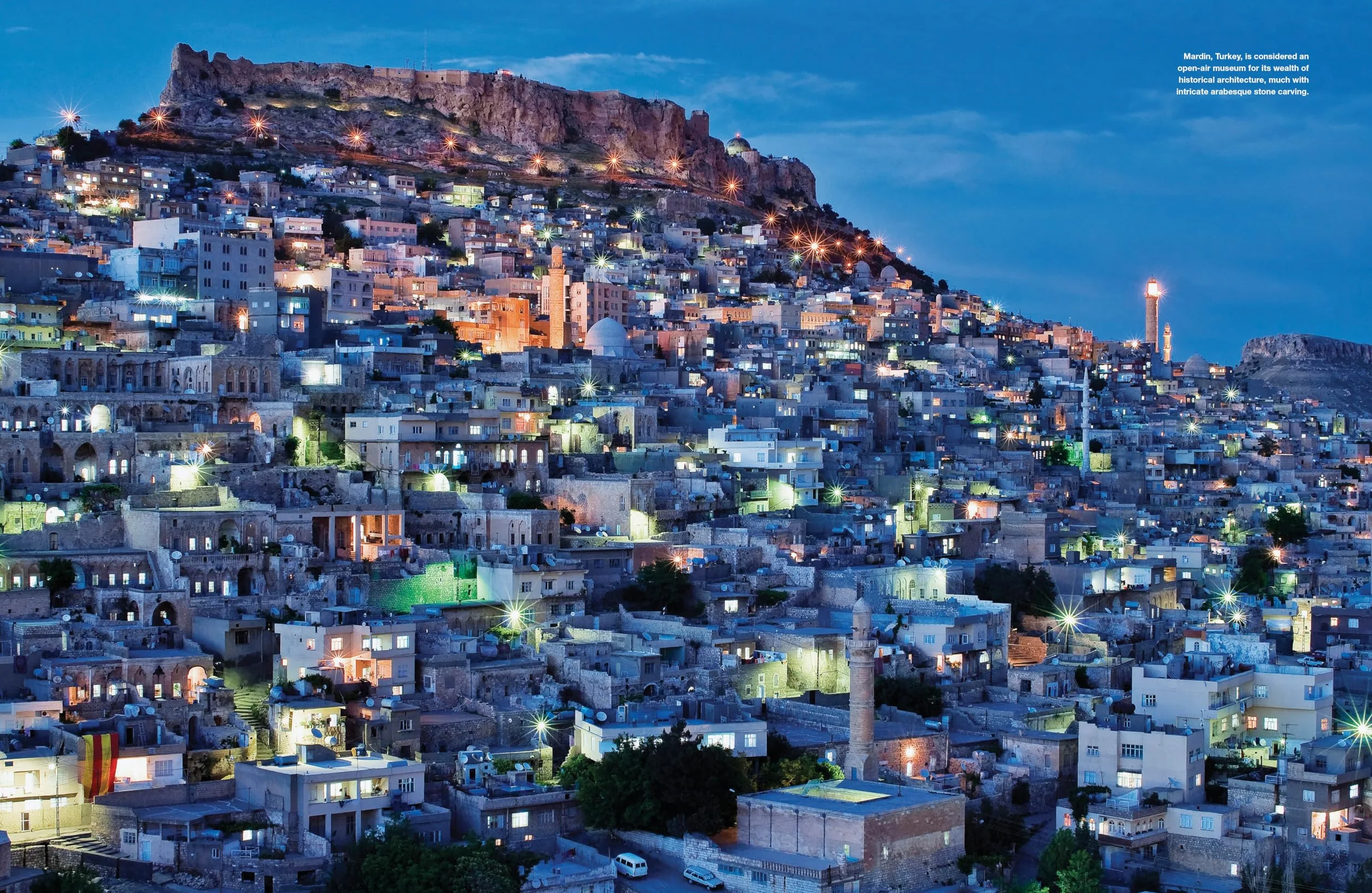 Destinations of a Lifetime: 225 World's Most Amazing Places