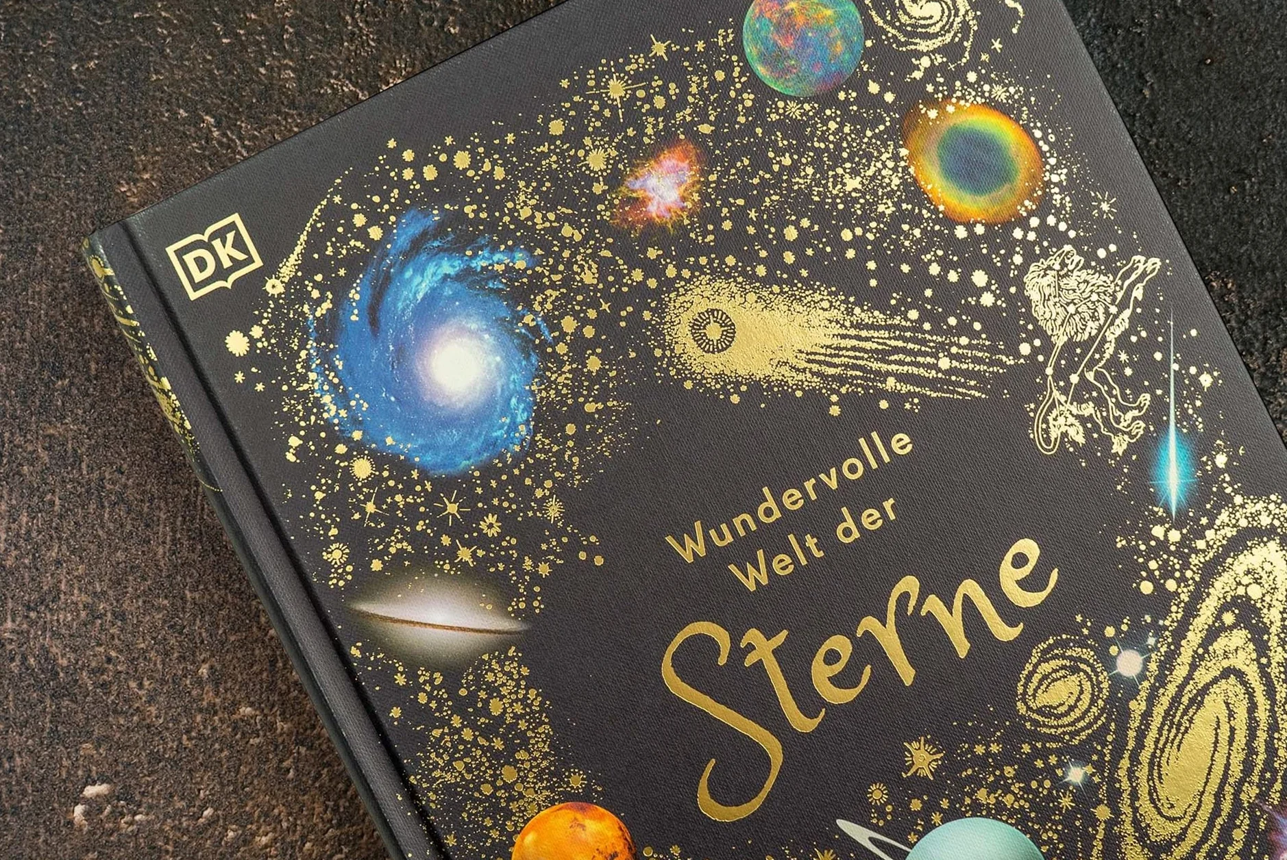Wundervolle Welt der Sterne: Weltall-Bilderbuch für Kinder ab 8 Jahren mit Goldfolie und Goldschnitt