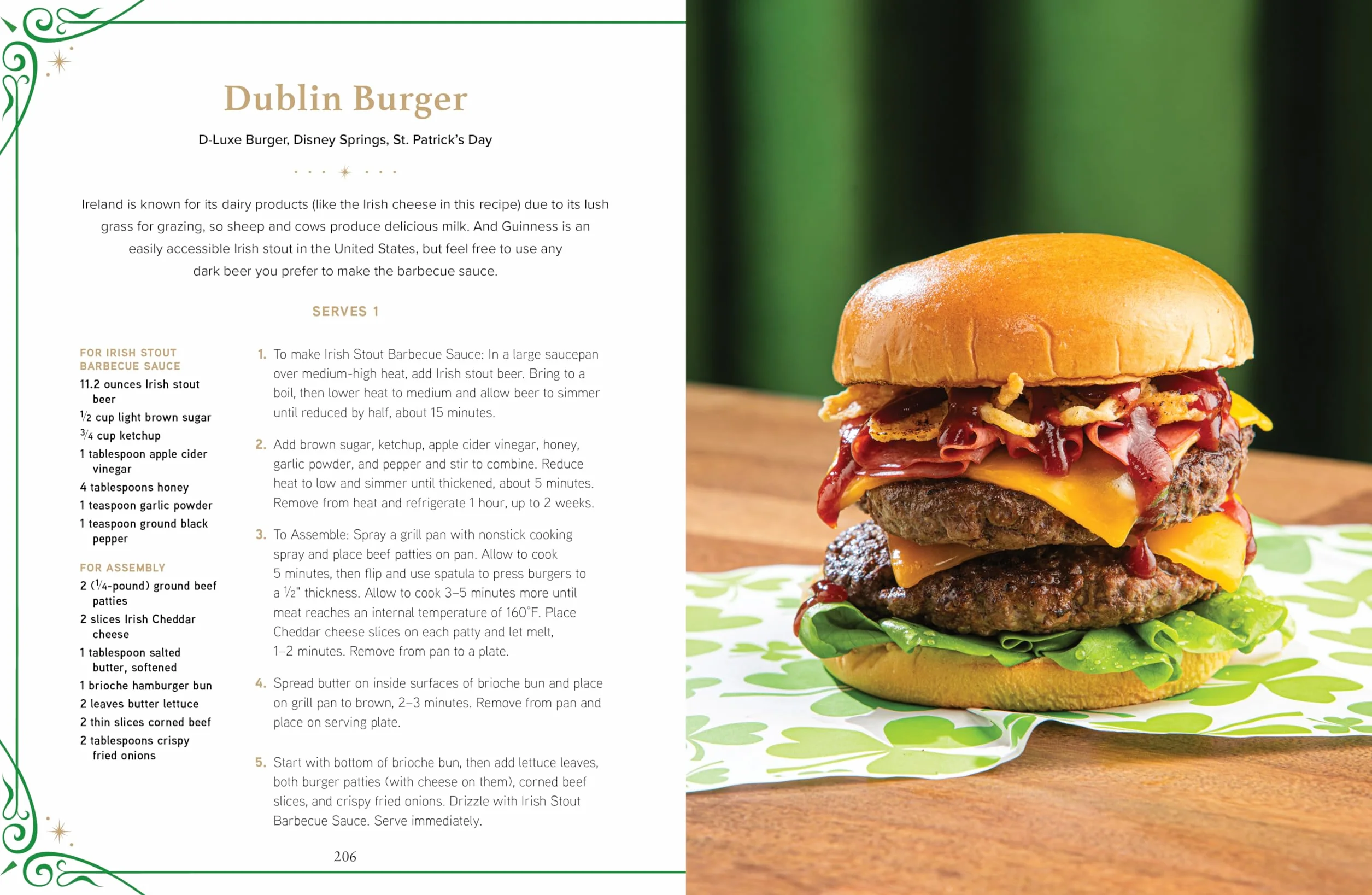 The Unofficial Disney Parks Holidays Cookbook: 100 Magical Dishes Inspired by Disney's Holiday Celebrations