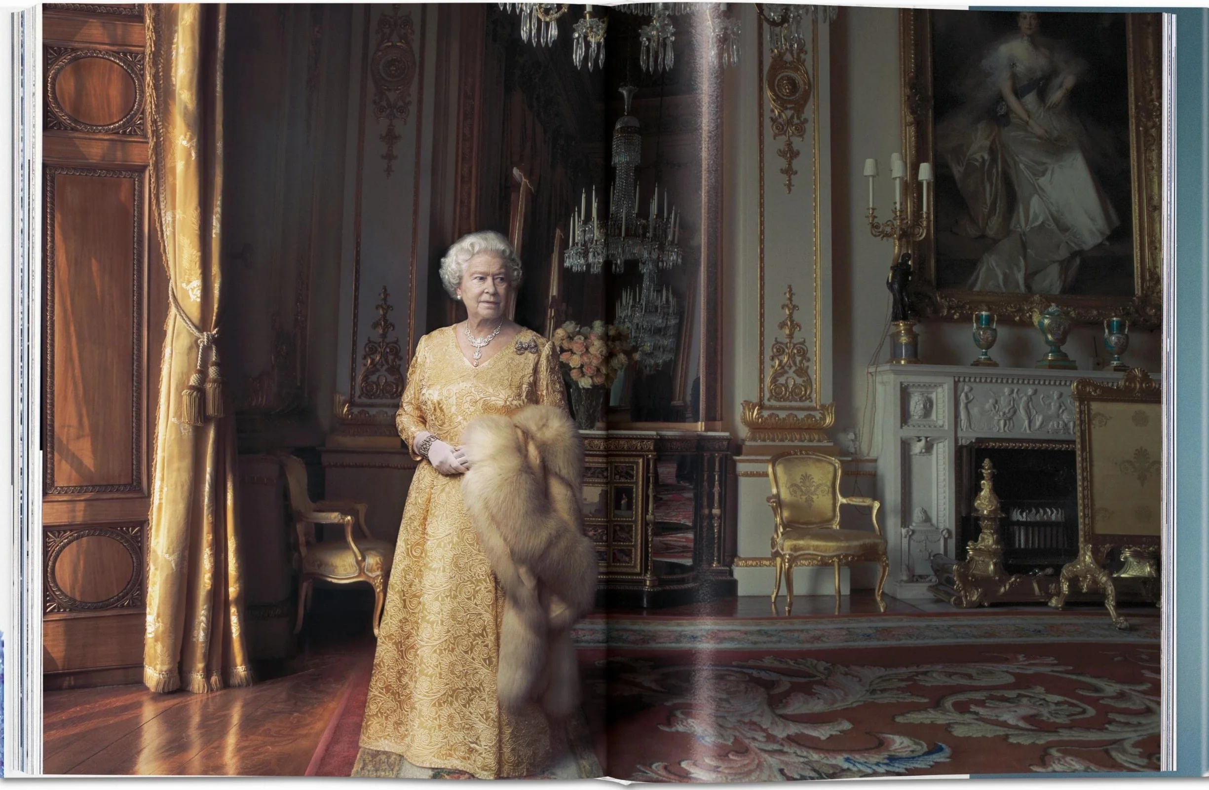 Her Majesty: A Photographic History 1926–Today