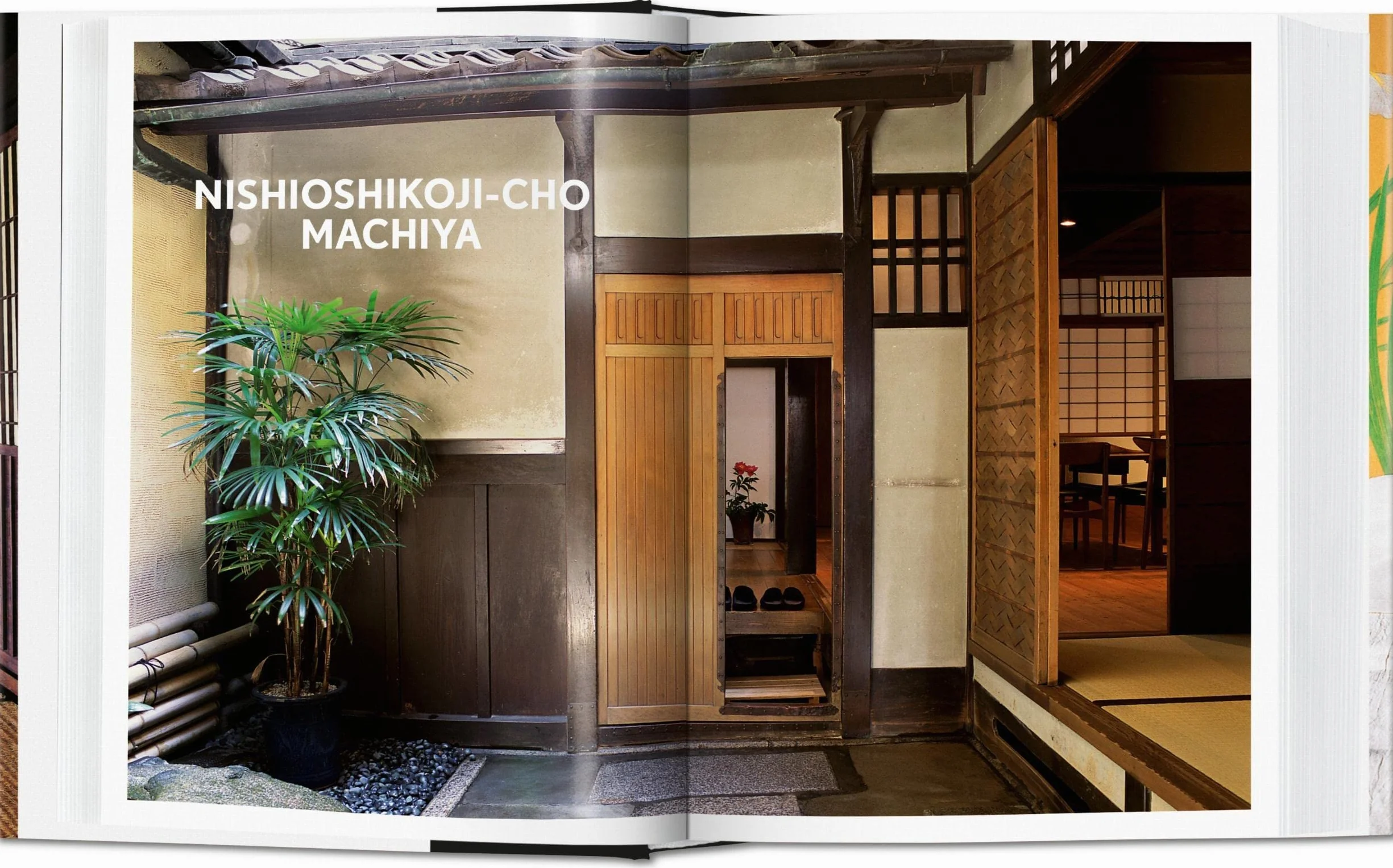 Living in Japan. 40th Ed.