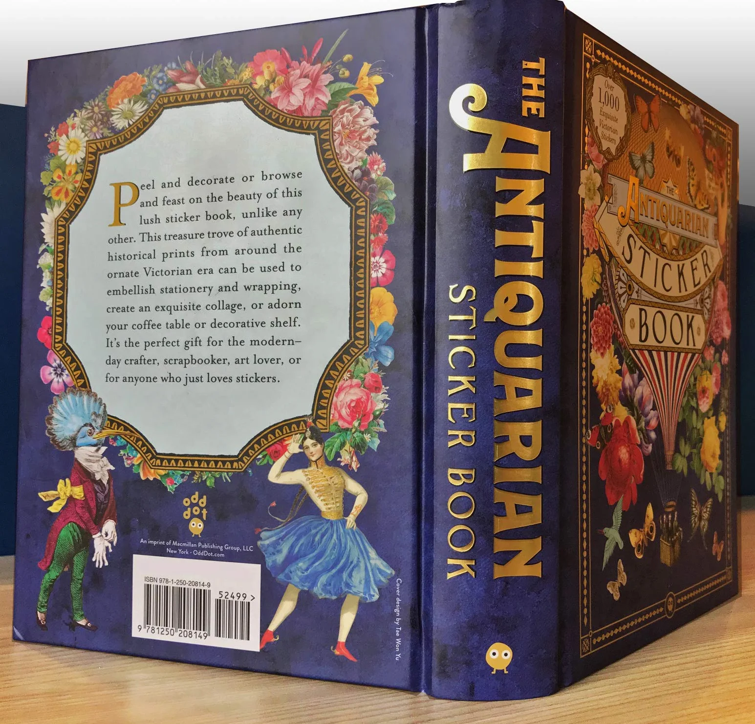 The Antiquarian Sticker Book (Over 1,000 Exquisite Victorian Stickers) /anglais