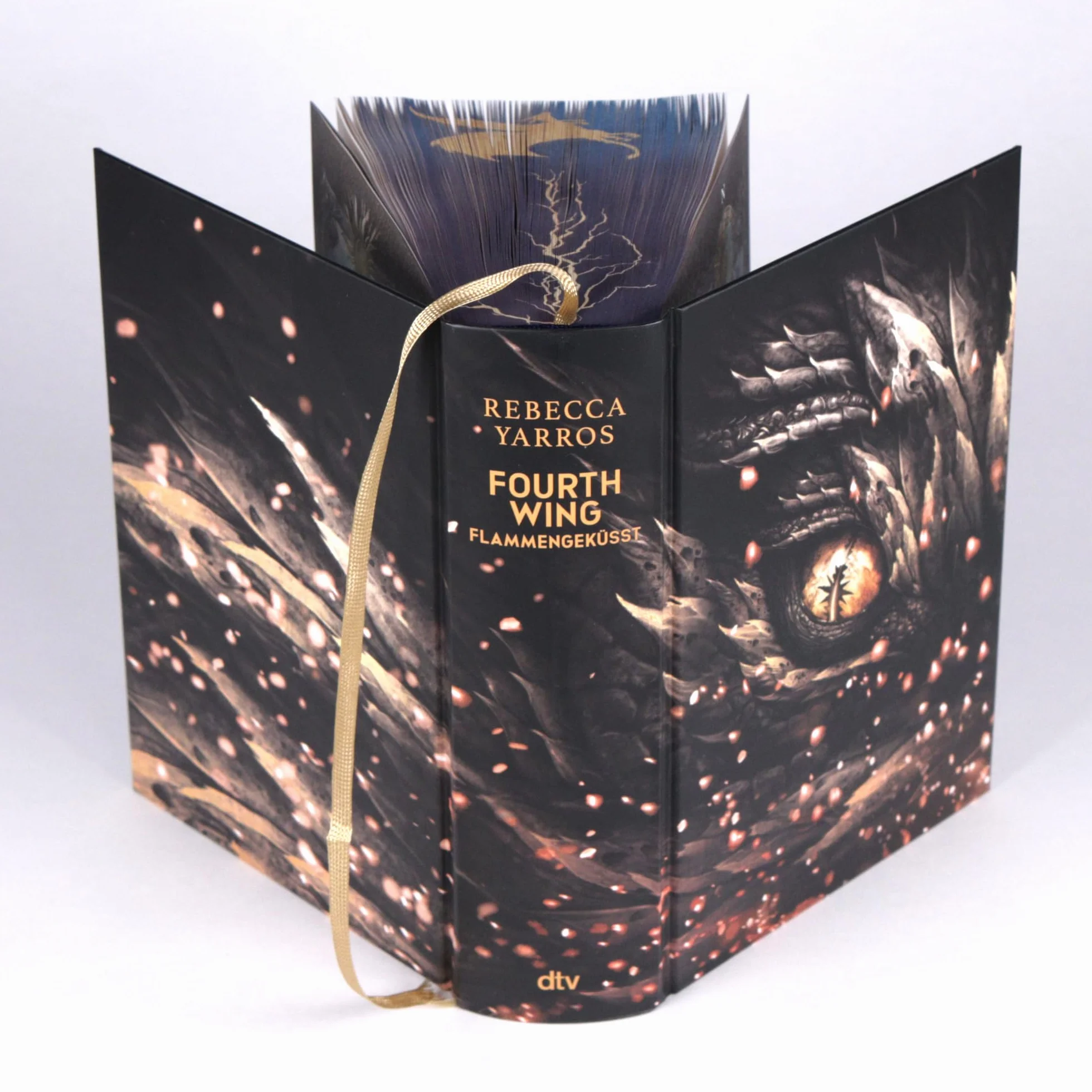 Fourt Wing – Flammengeküsst: Deluxe-Ausgabe mit atemberaubendem Farbschnitt. Roman | »Unwiderstehliches Abenteuer trifft epische Liebesgeschichte!« ... | Das internationale Bestsellerphänomen