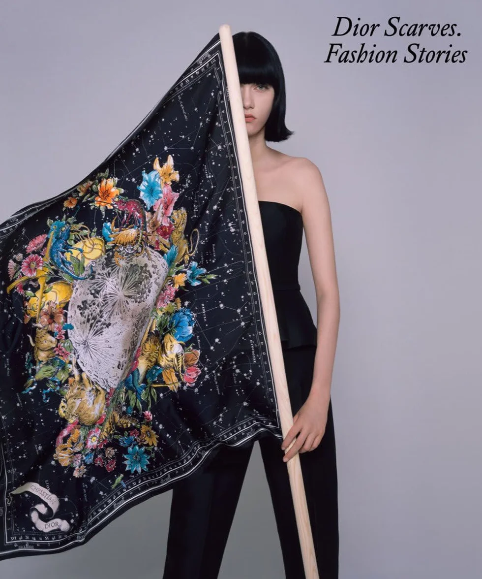 Dior Scarves - Fashion Stories /anglais