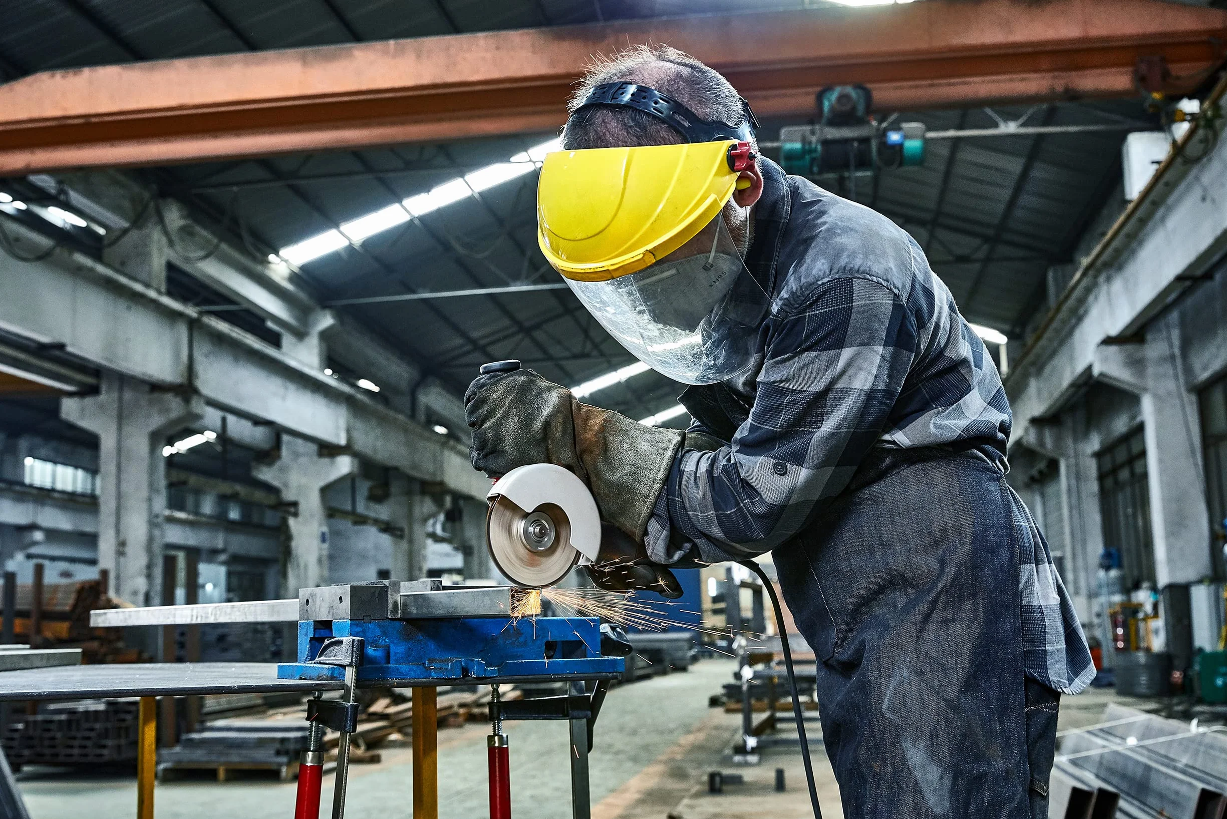 Bosch 1x Tarcza tnąca Stainless Steel and Metal Long Life z otworem 22,23 mm (do Stal nierdzewna, Stal, Ø 125 mm, Professional Akcesoria Mała szlifierka kątowa)