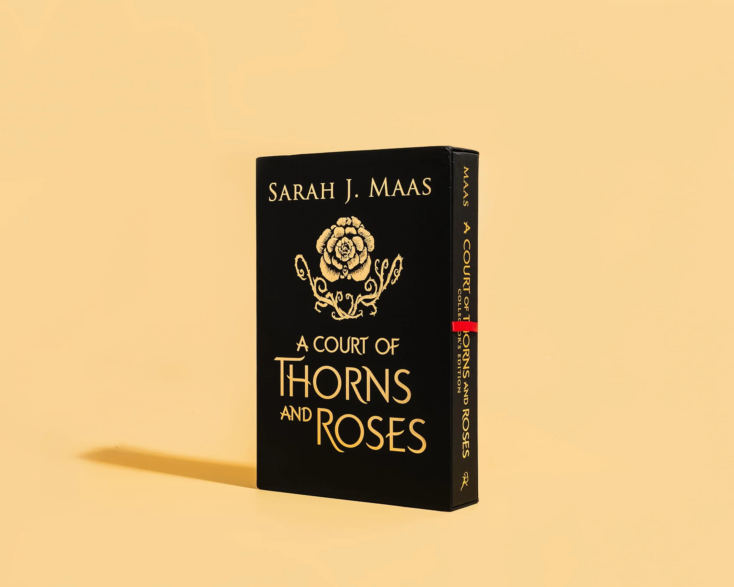 A Court of Thorns and Roses Collector's Edition: 1