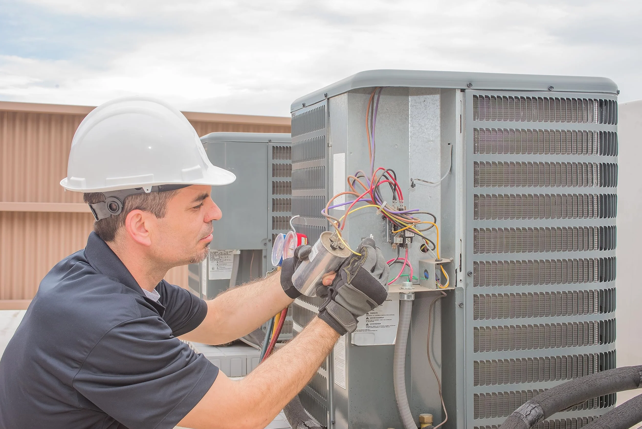 Kondensator rozruchowy 450V 10µF z kablem 15cm do silników elektrycznych