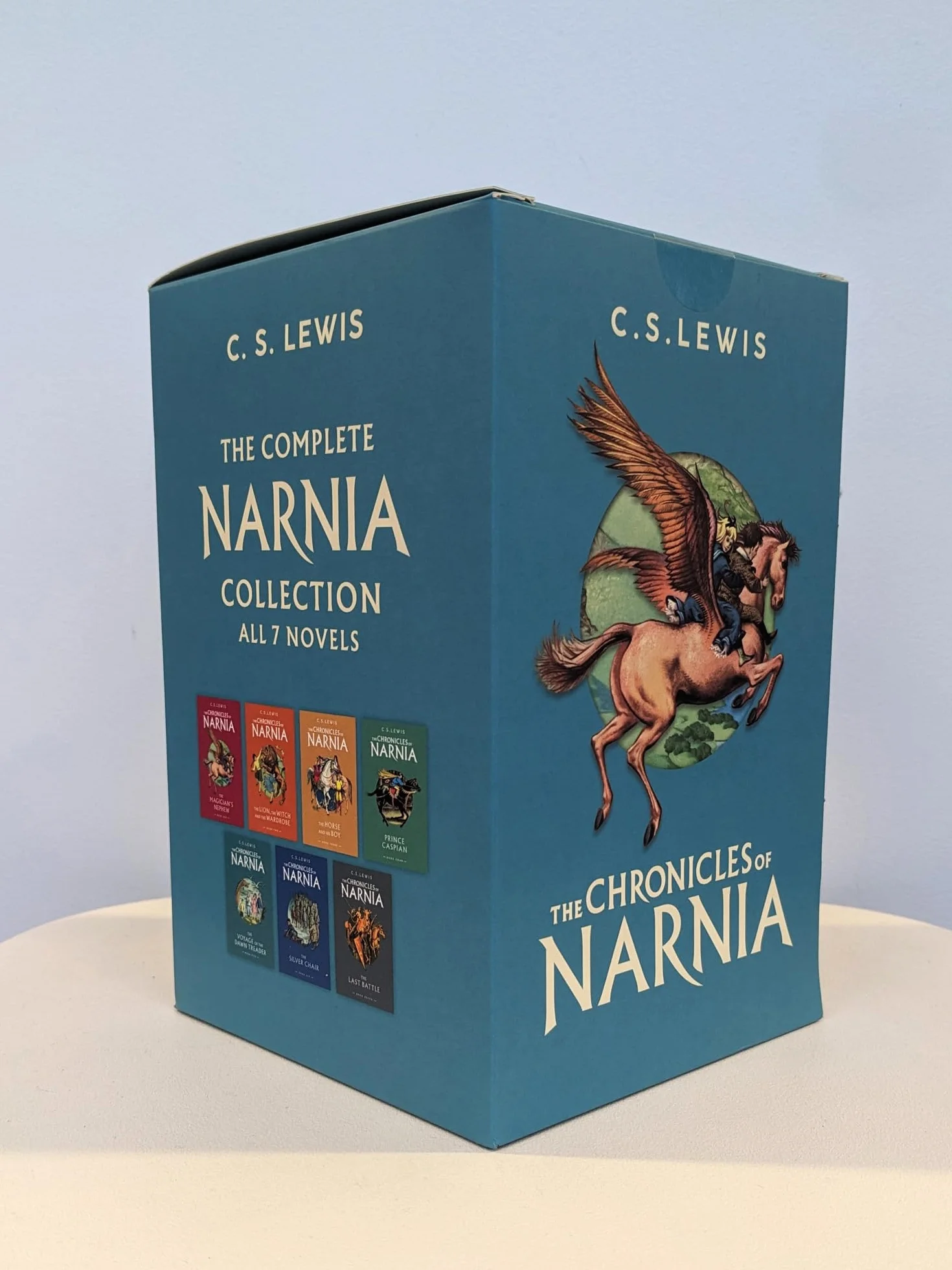 The Chronicles of Narnia Box Set: Complete Collection of 7 Classic Fantasy Stories