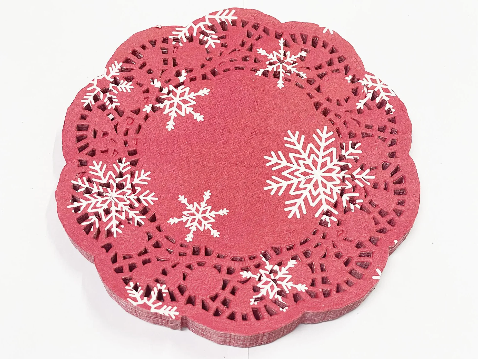 Selecto Bake koronkowe podkładki do dekorowania ciast 100 szt. 6,5 cala (16,5 cm) czerwone świąteczne