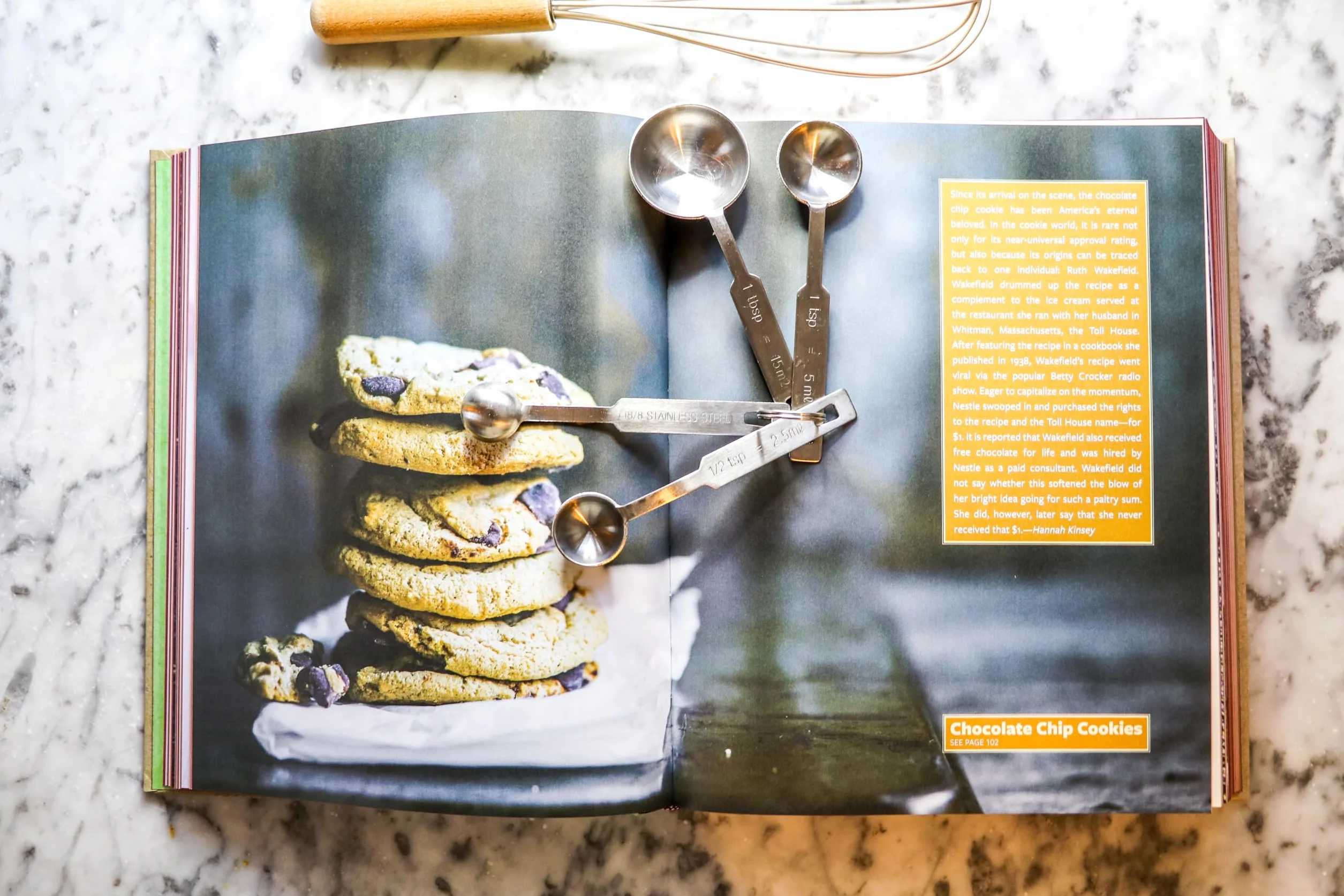 The Encyclopedia of Cookies: Over 500 Tasty Recipes for Cookie Lovers of All Ages