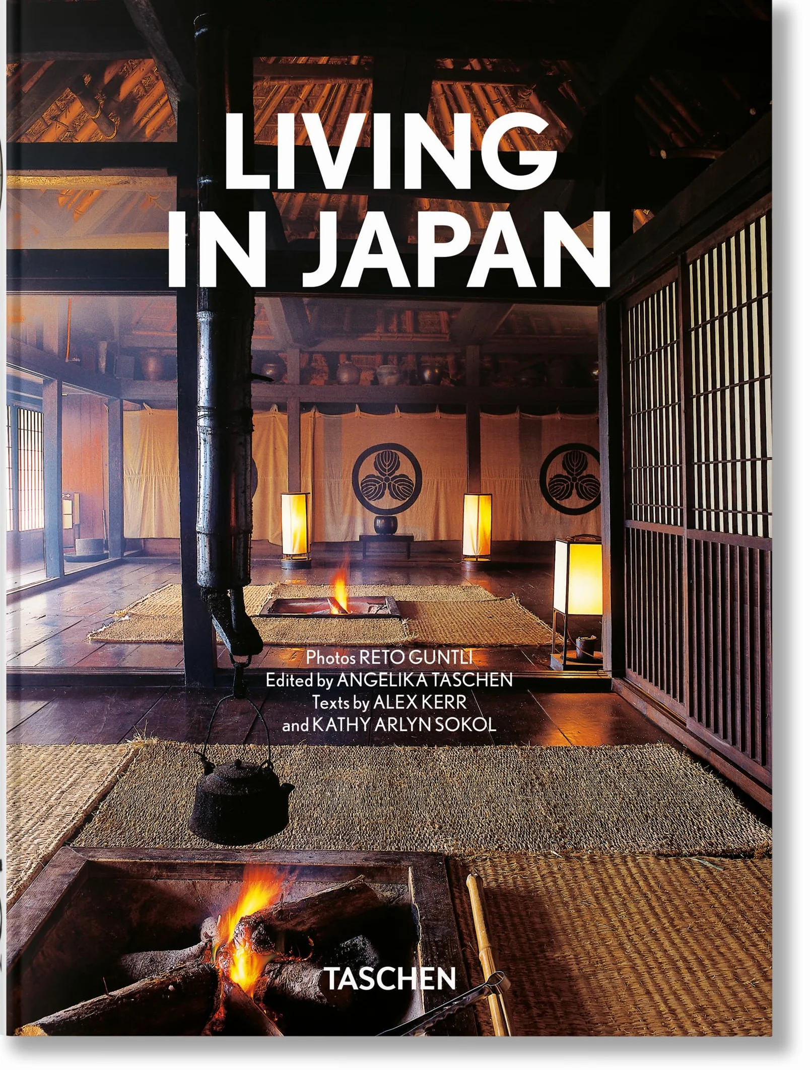 Living in Japan. 40th Ed.