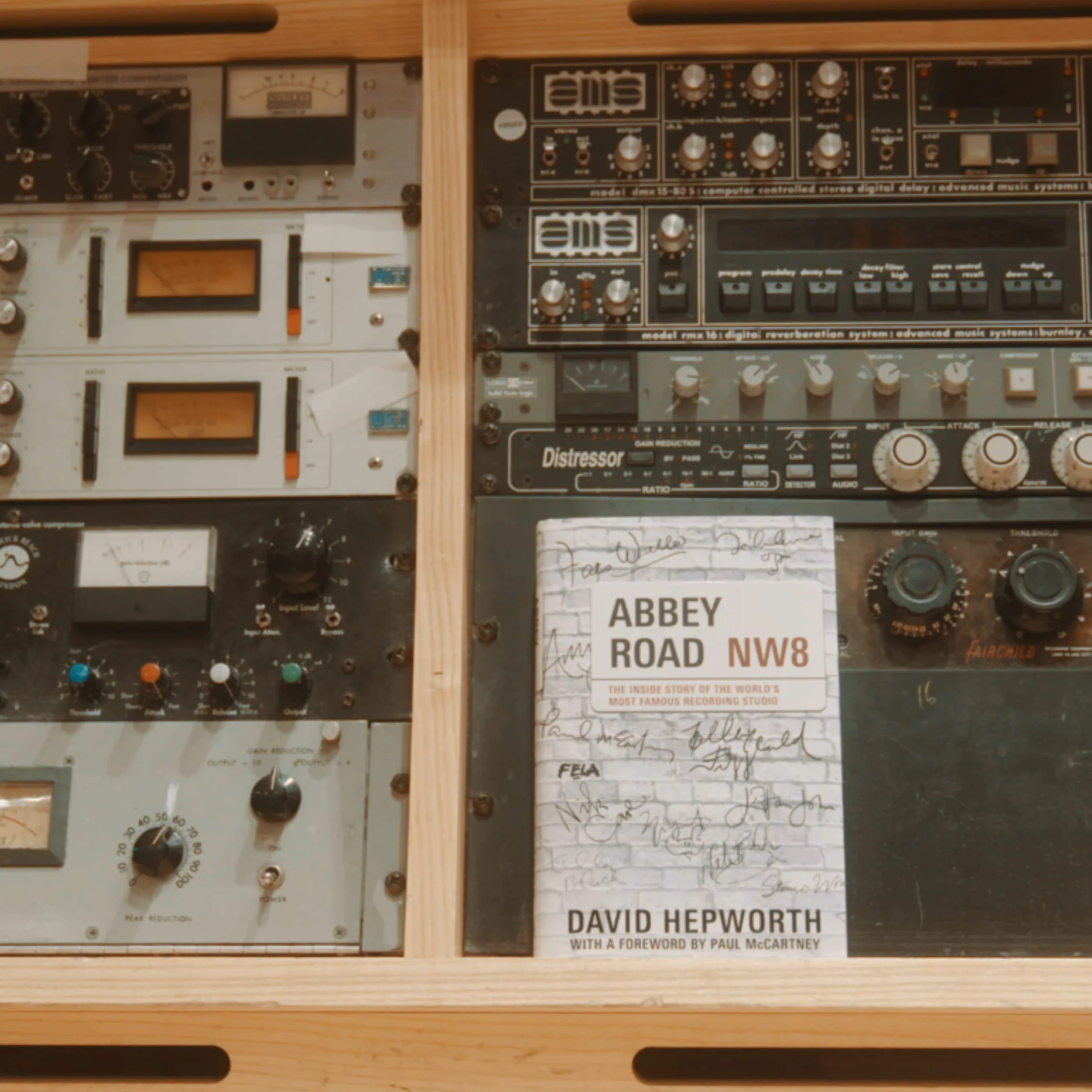 Abbey Road: The Inside Story of the World’s Most Famous Recording Studio (with a foreword by Paul McCartney)