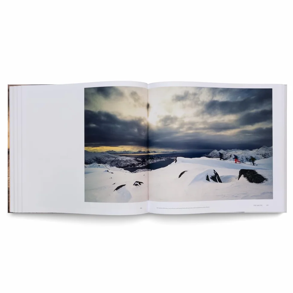 Powder Snowsports in the Sublime Mountain World