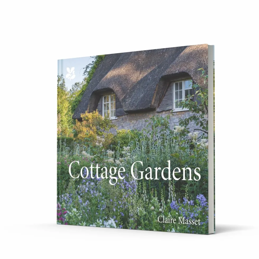 Cottage Gardens: Britain's Most Beautiful Gardens with Advice