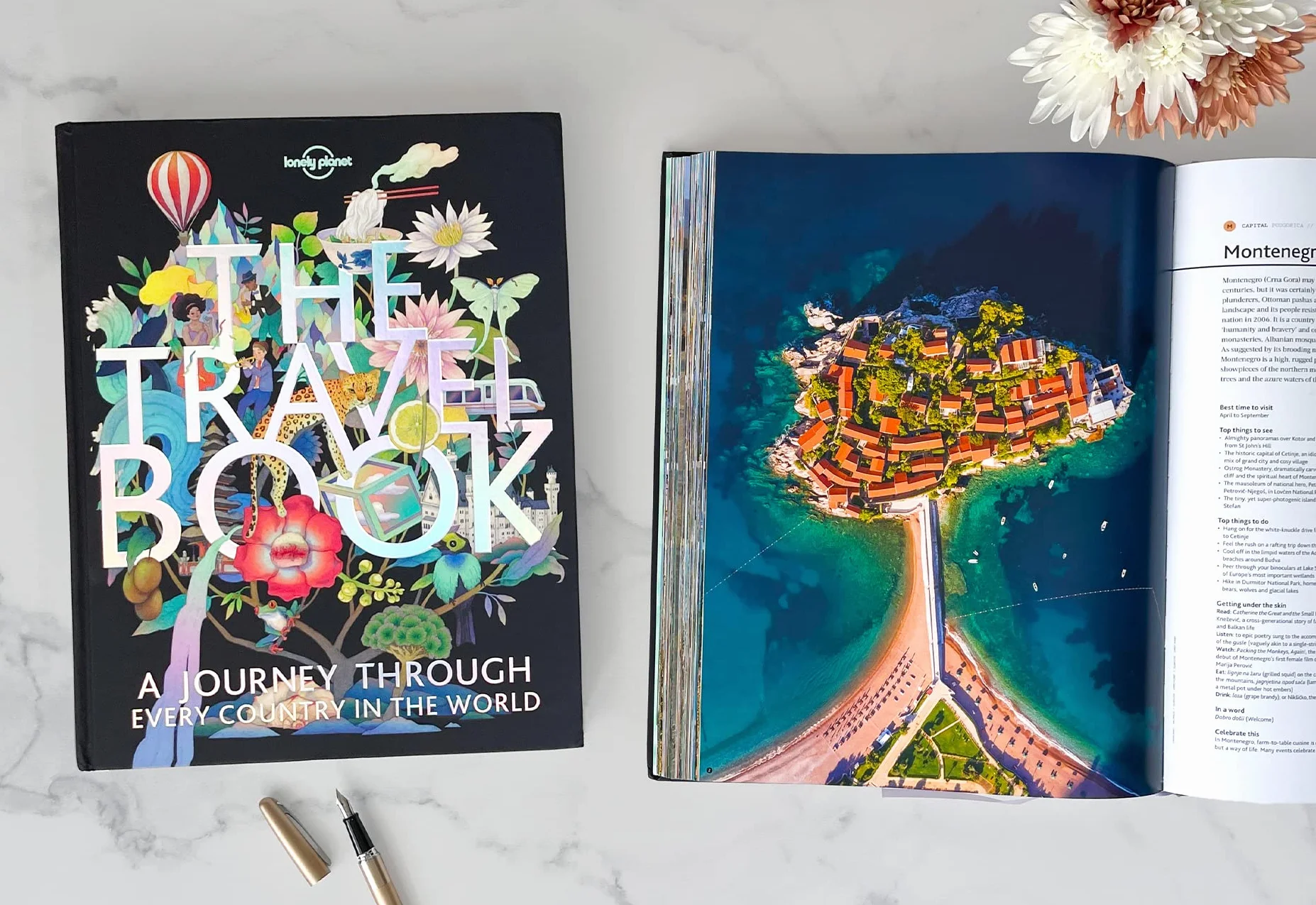 The travel handbook: a journey through every country in the world: A Complete Guide to Every Country in the World with Expert Travel Tips, Stunning Photography, Cultural Insights & Detailed Maps