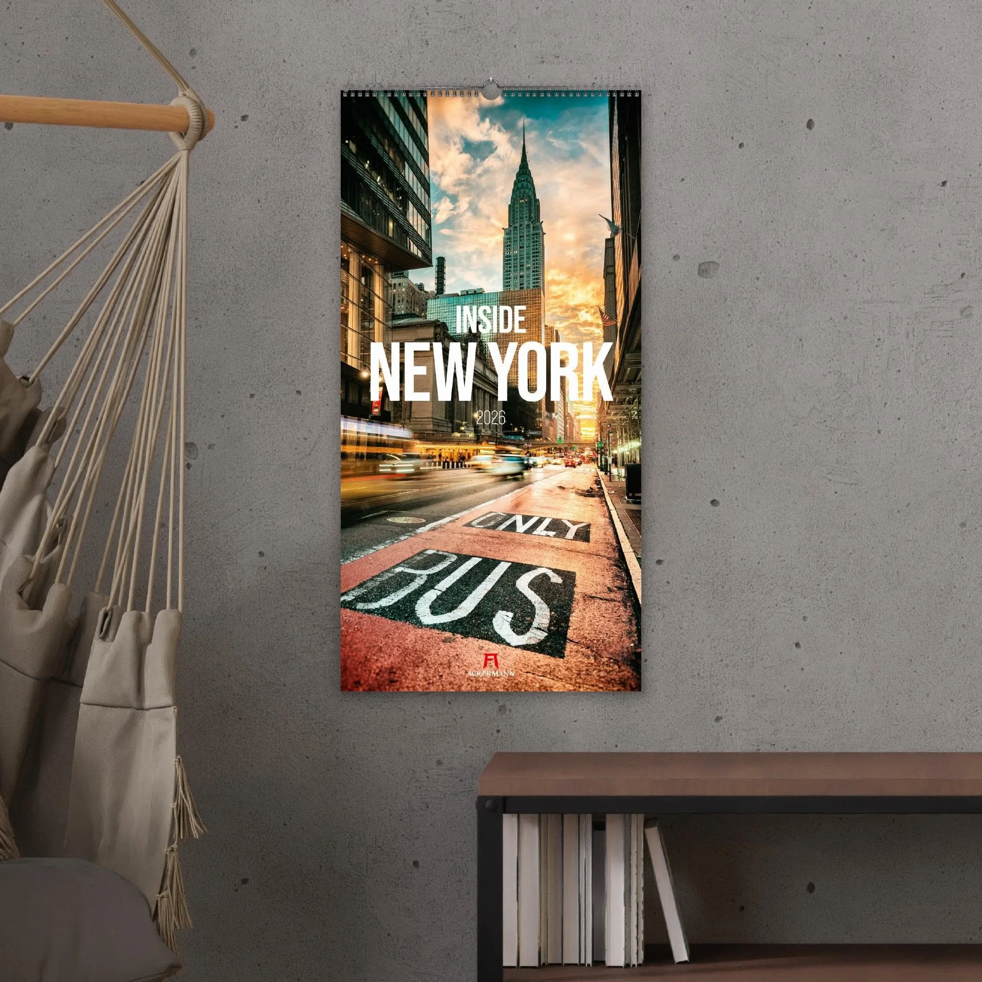 Inside New York Kalender 2026: Bildgewaltiger Reise-Kalender im schlanken Hochformat (33x66 cm) | Lifestyle von Big Apple in moderner Bildästhetik