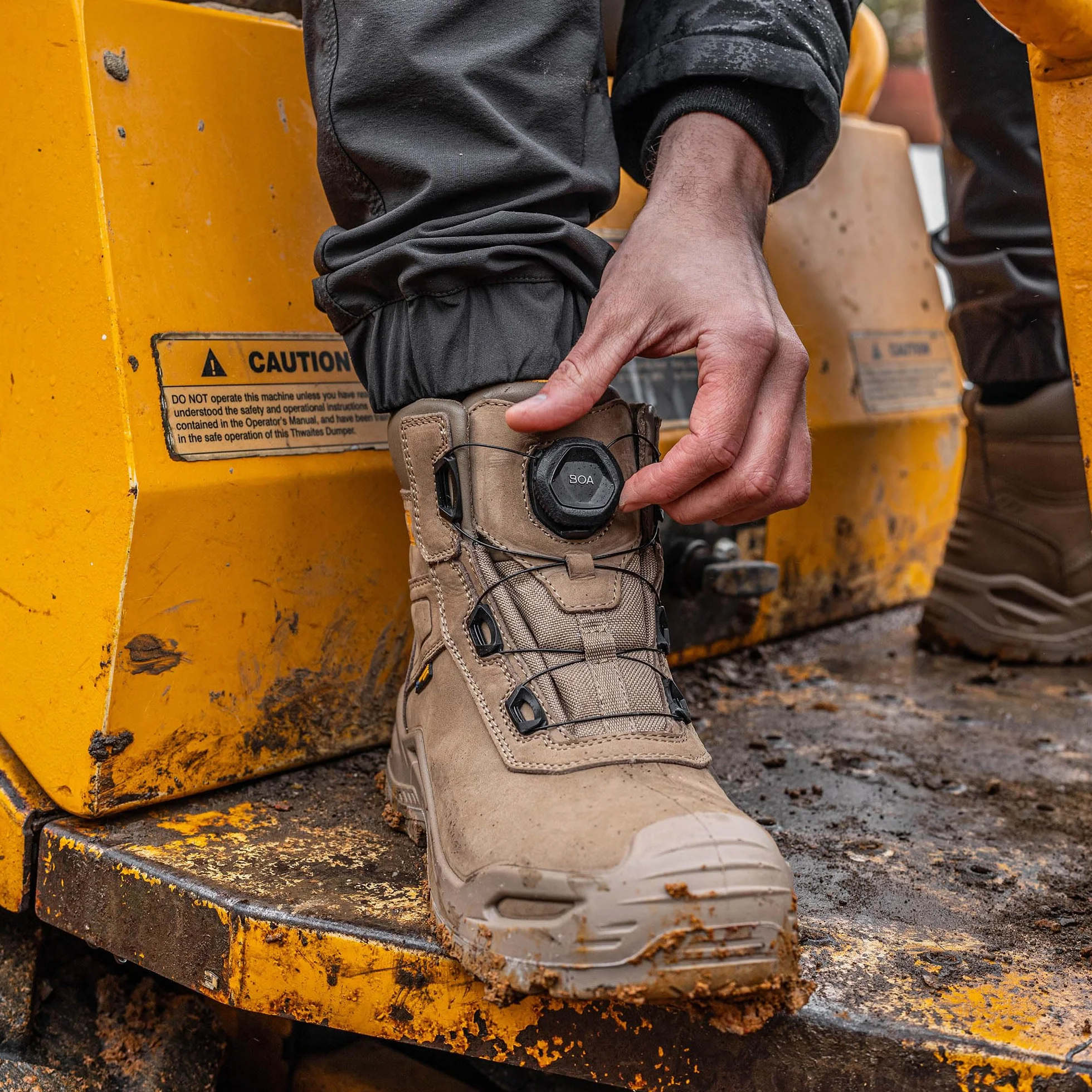 DEWALT Lander męskie wodoodporne buty robocze ze skóry nubukowej, szerokie dopasowanie, zapięcie BOA, niemetaliczne buty ochronne