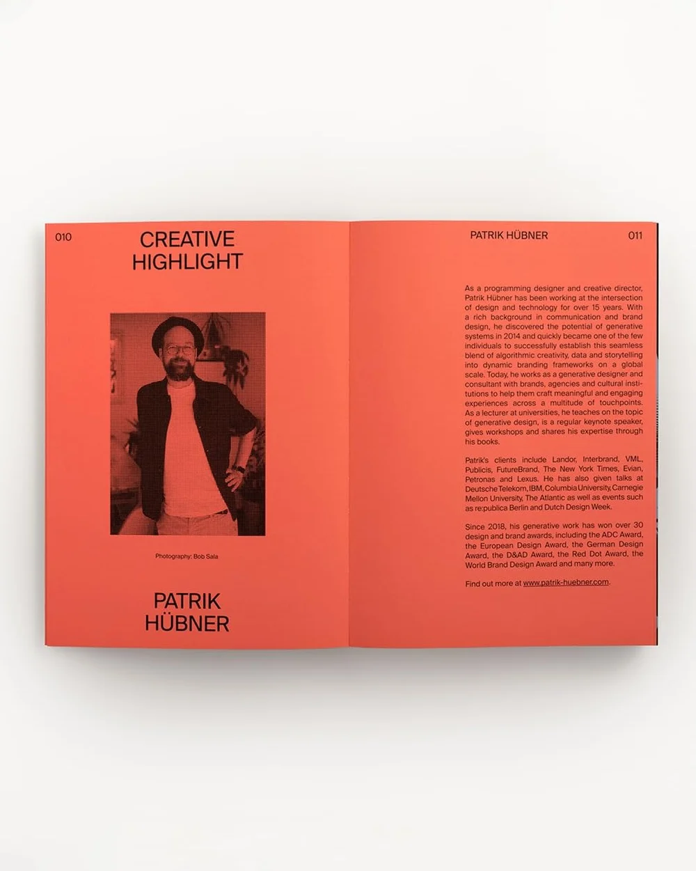 CodeCrafted Generative Design in Branding /anglais