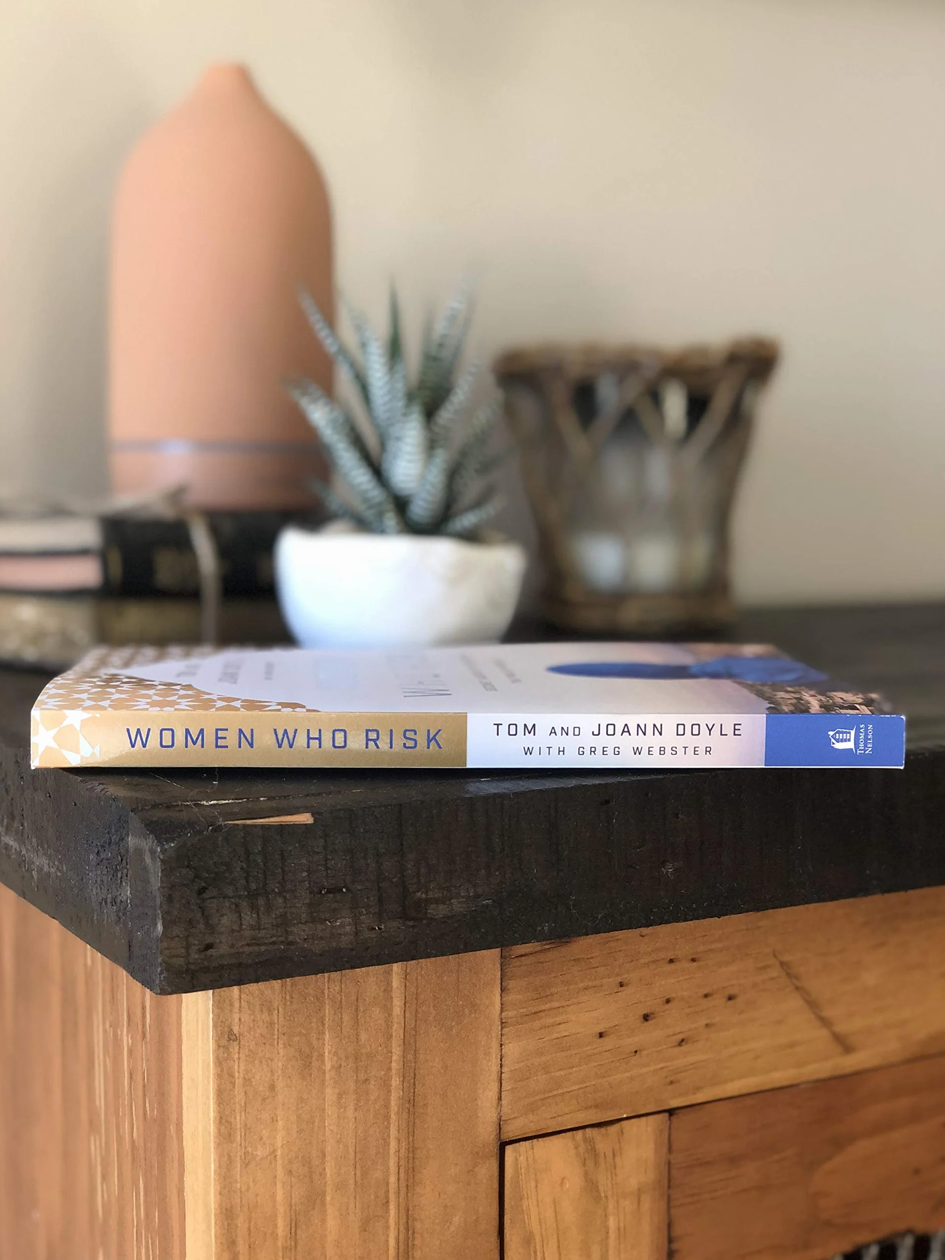 Women Who Risk: Secret Agents for Jesus in the Muslim World