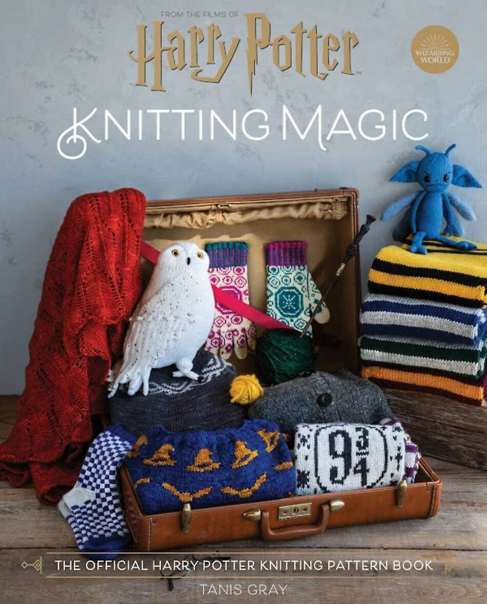 Harry Potter Knitting Magic: The official Harry Potter knitting pattern book