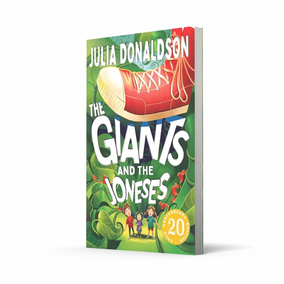 The Giants and the Joneses: Celebrate the 20th anniversary of this unforgettable, funny and classic children’s adventure from the bestselling author of The Gruffalo!