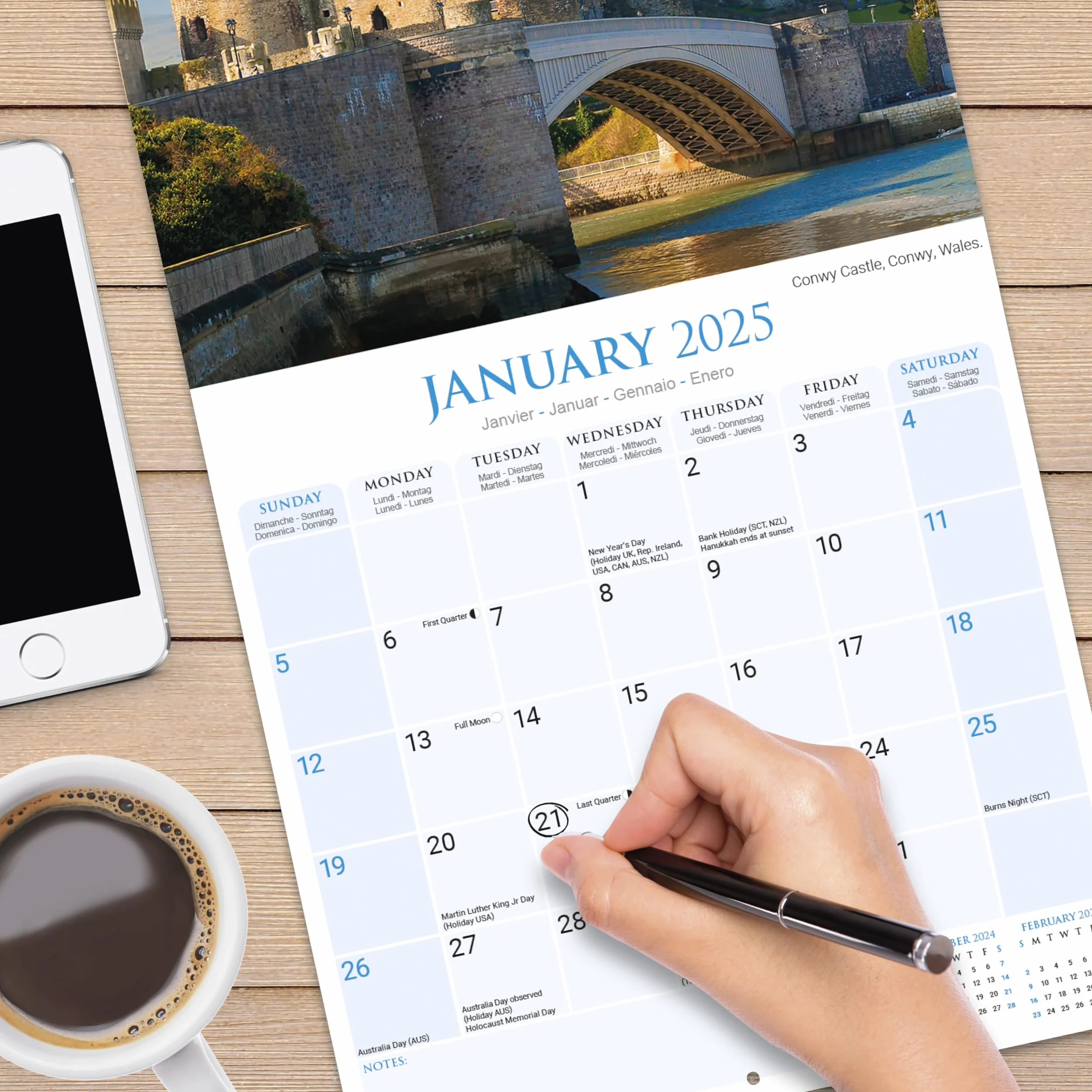 Castles Calendar 2025 Square Scenic Wall Calendar - 16 Month: Original Avonside-Kalender [Mehrsprachig] [Kalender]