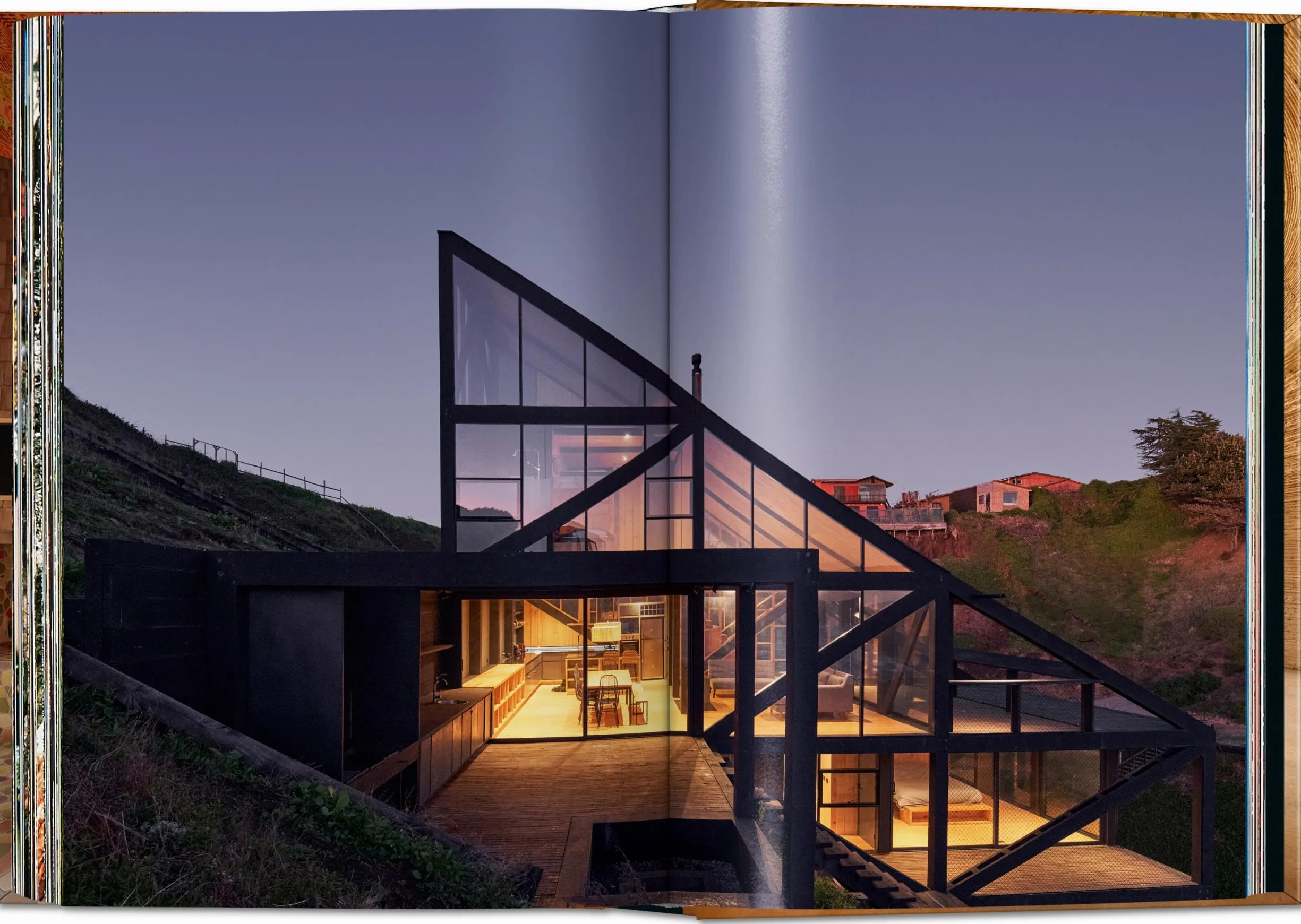 Homes for Our Time: Contemporary Houses around the World Vol. 3