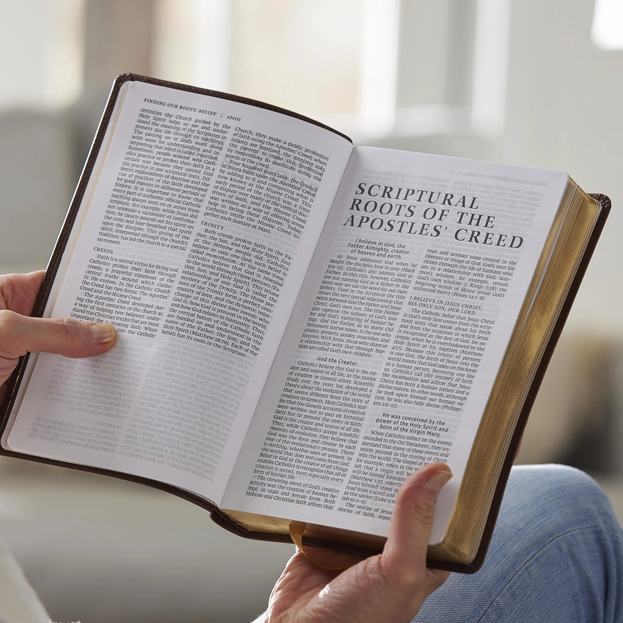 Catholic Bible, White Leathersoft, Comfort Print, New Revised Standard Version, Sacraments of Initiation Edition