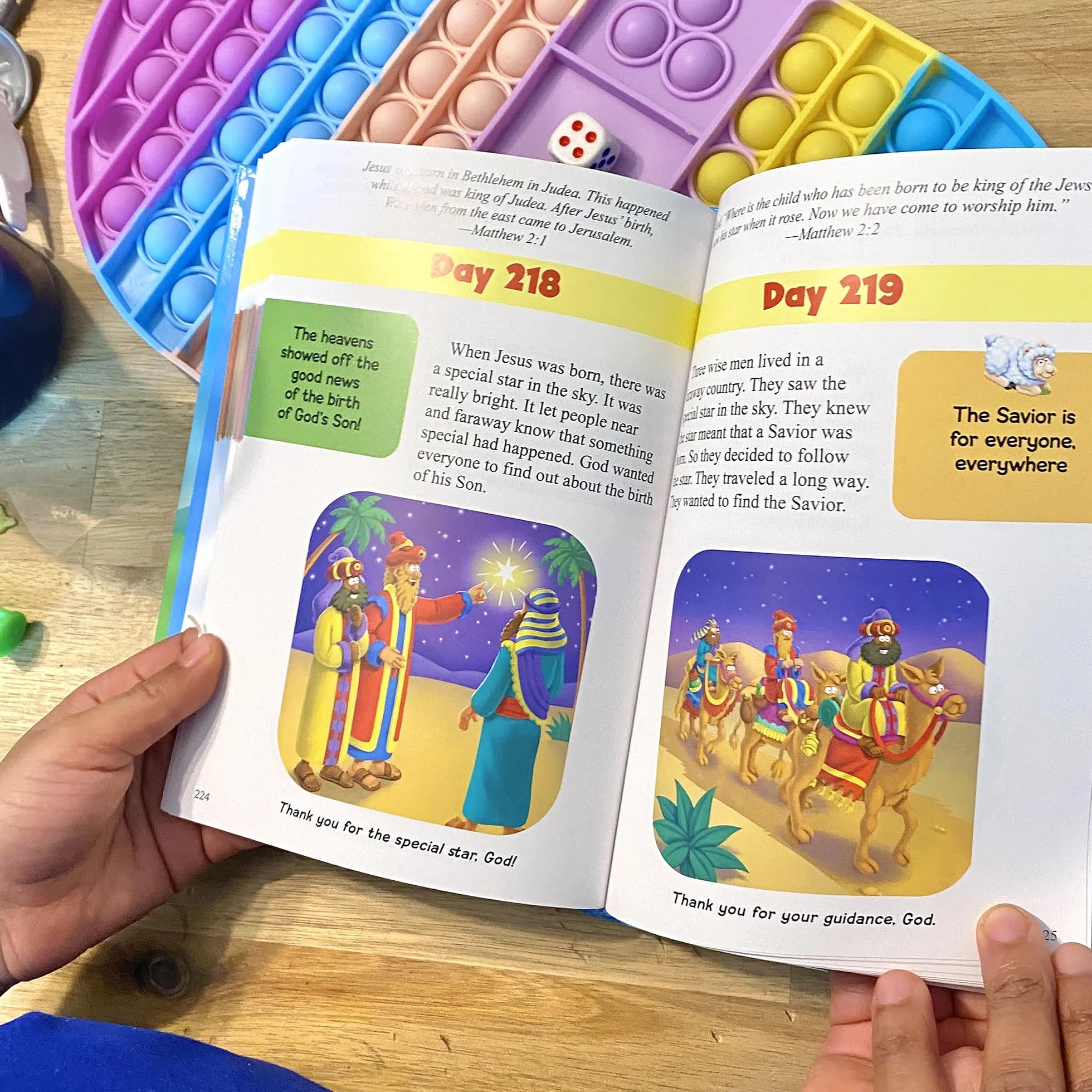 The Beginner's Bible 365 Devotions for Kids