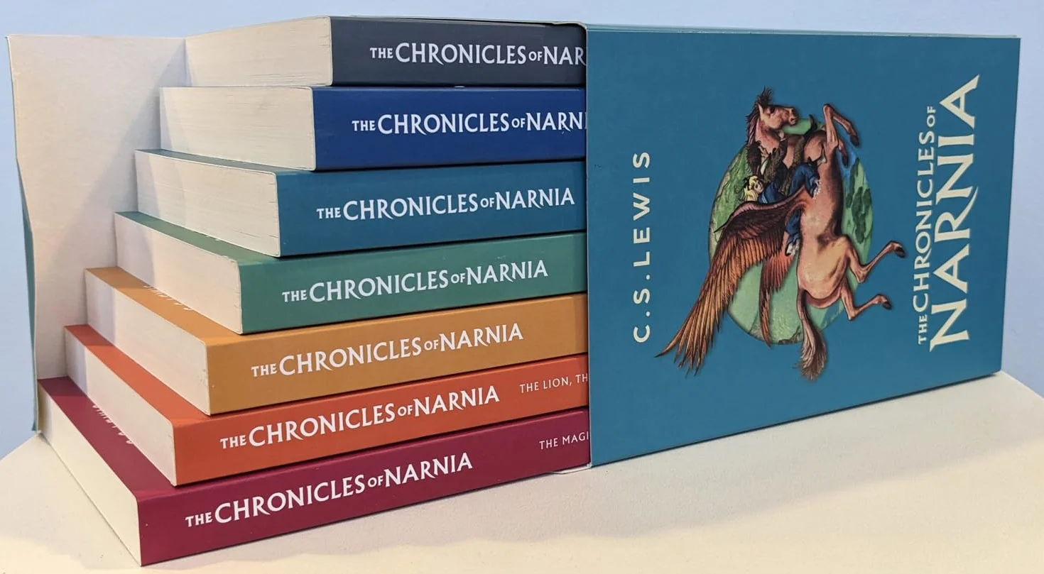 The Chronicles of Narnia Box Set: Complete Collection of 7 Classic Fantasy Stories