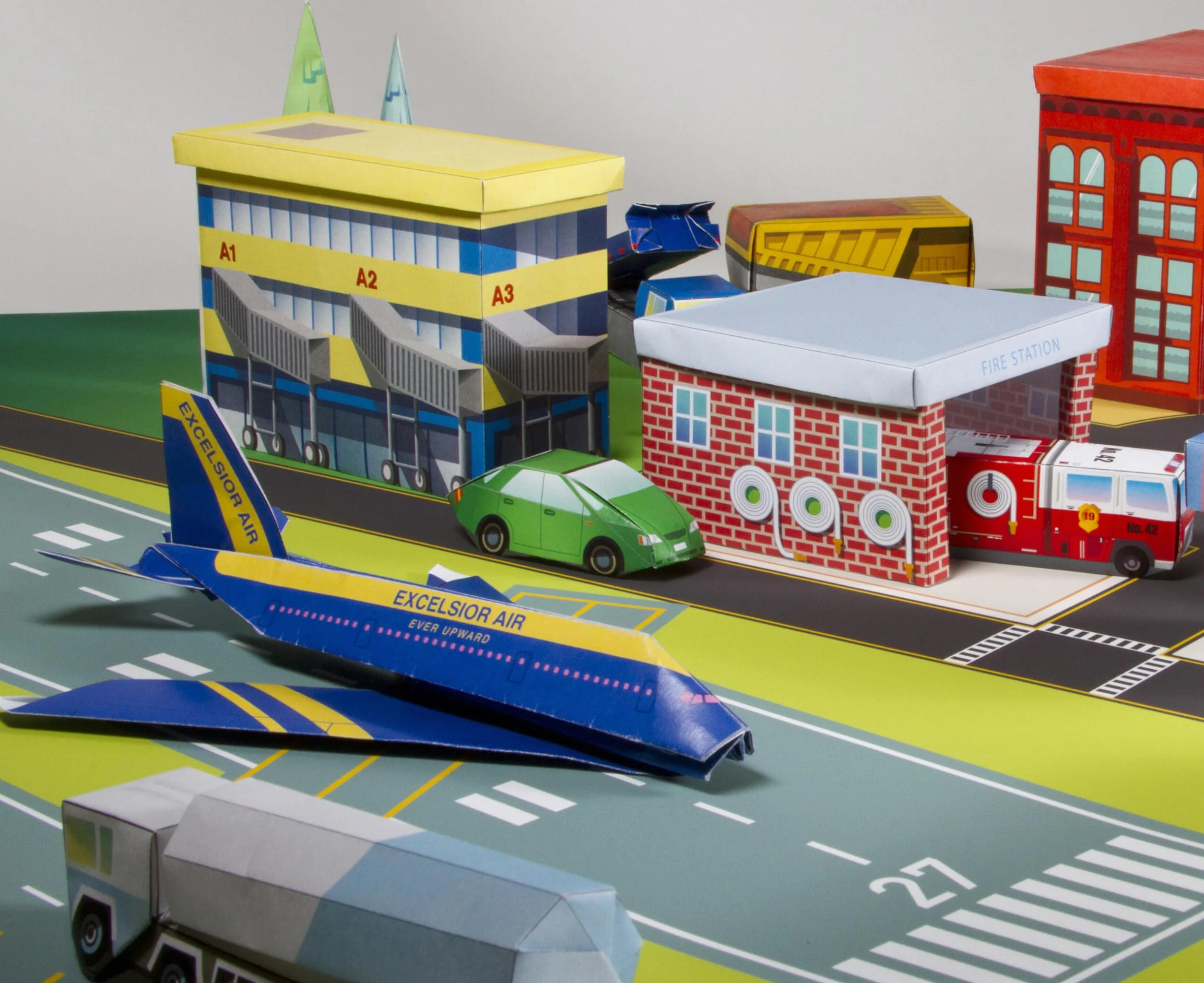 Origami City: A Fold-By-Number Book: Includes 75 Models and a Foldout Paper Mat