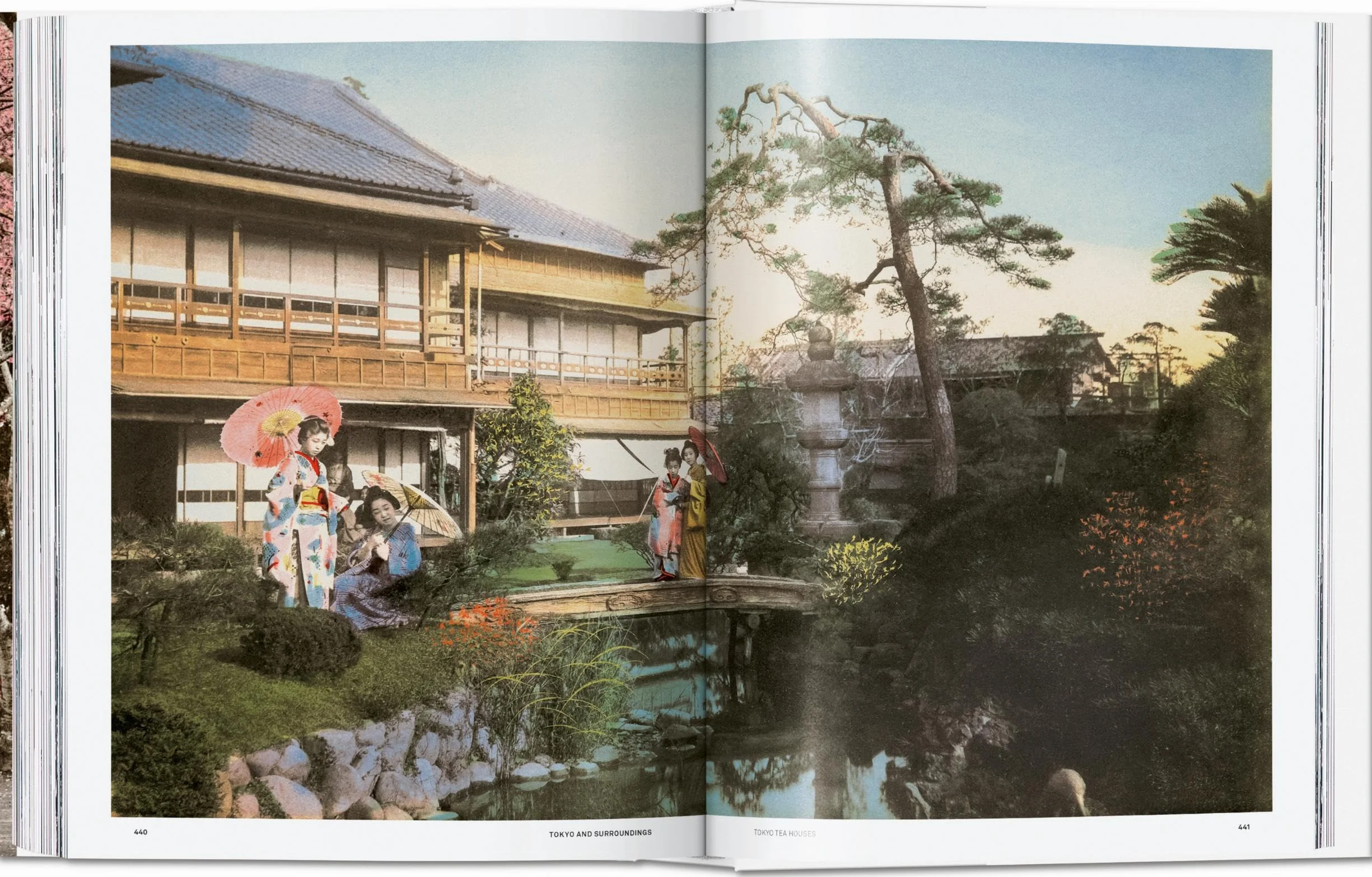 Japan 1900: A Portrait in Color