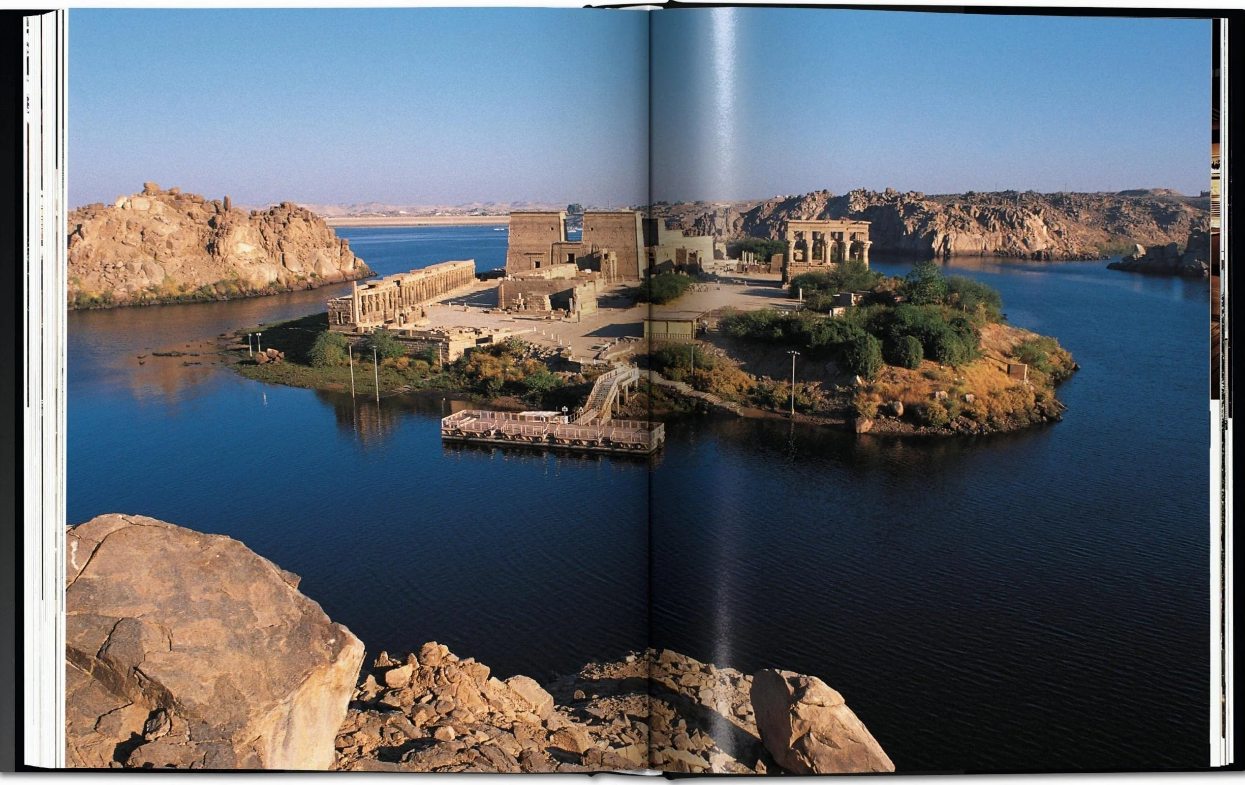 JU-Egypte: People, Gods, Pharaohs -anglais-