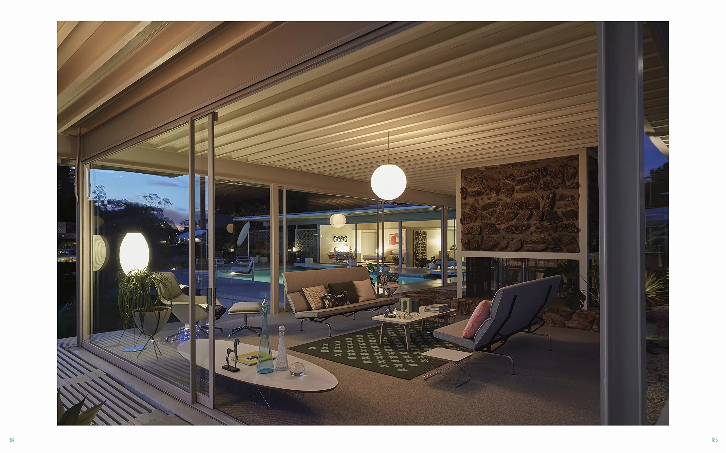The Stahl House: Case Study House Ú22: The Making of a Modernist Icon