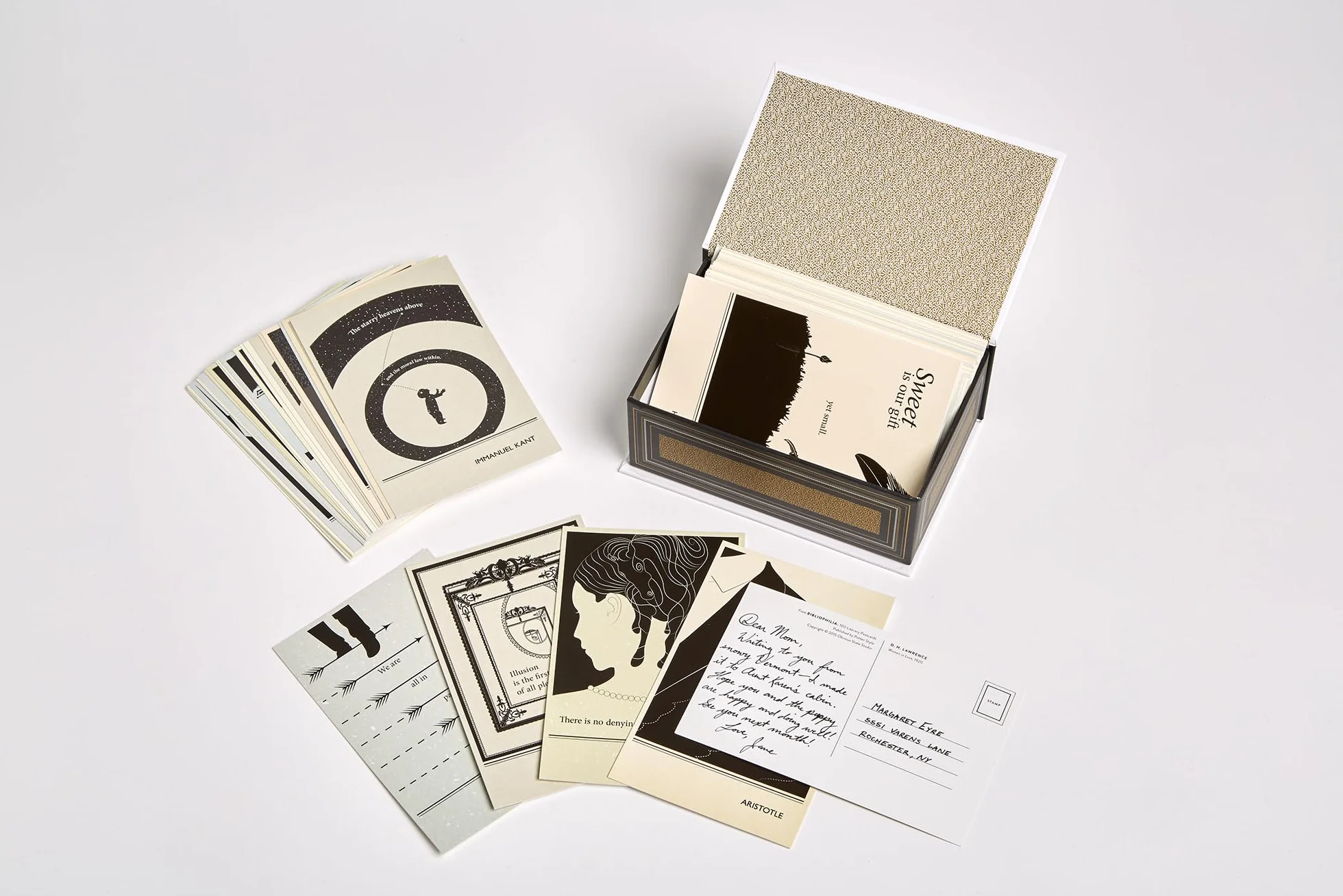 Bibliophilia: 100 Literary Postcards