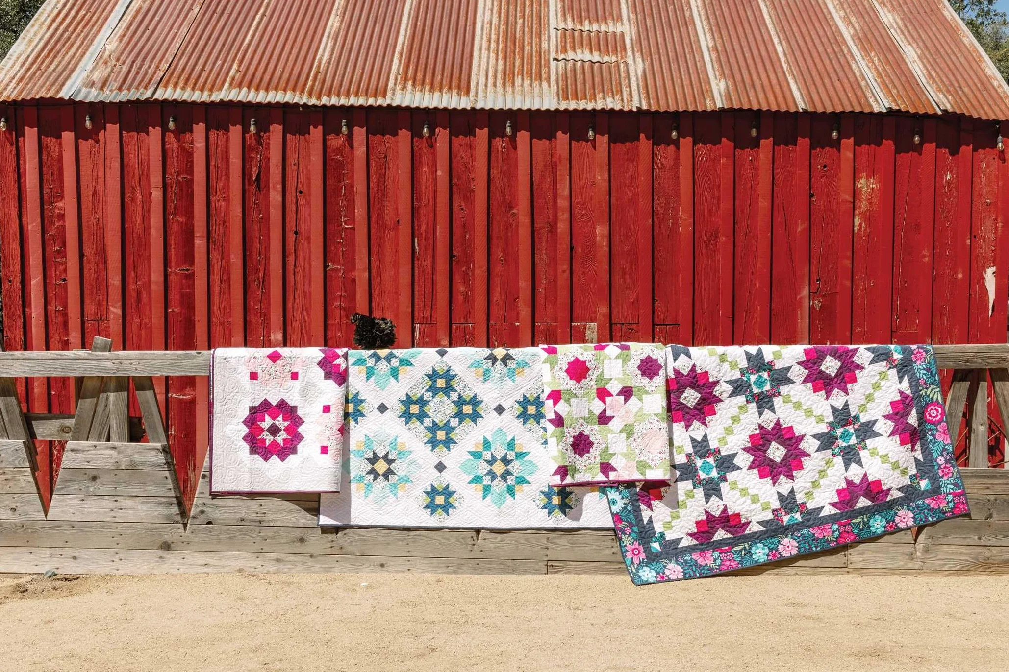 Flower Farm Sampler: 18 Floral Blocks & 7 Fanciful Quilts