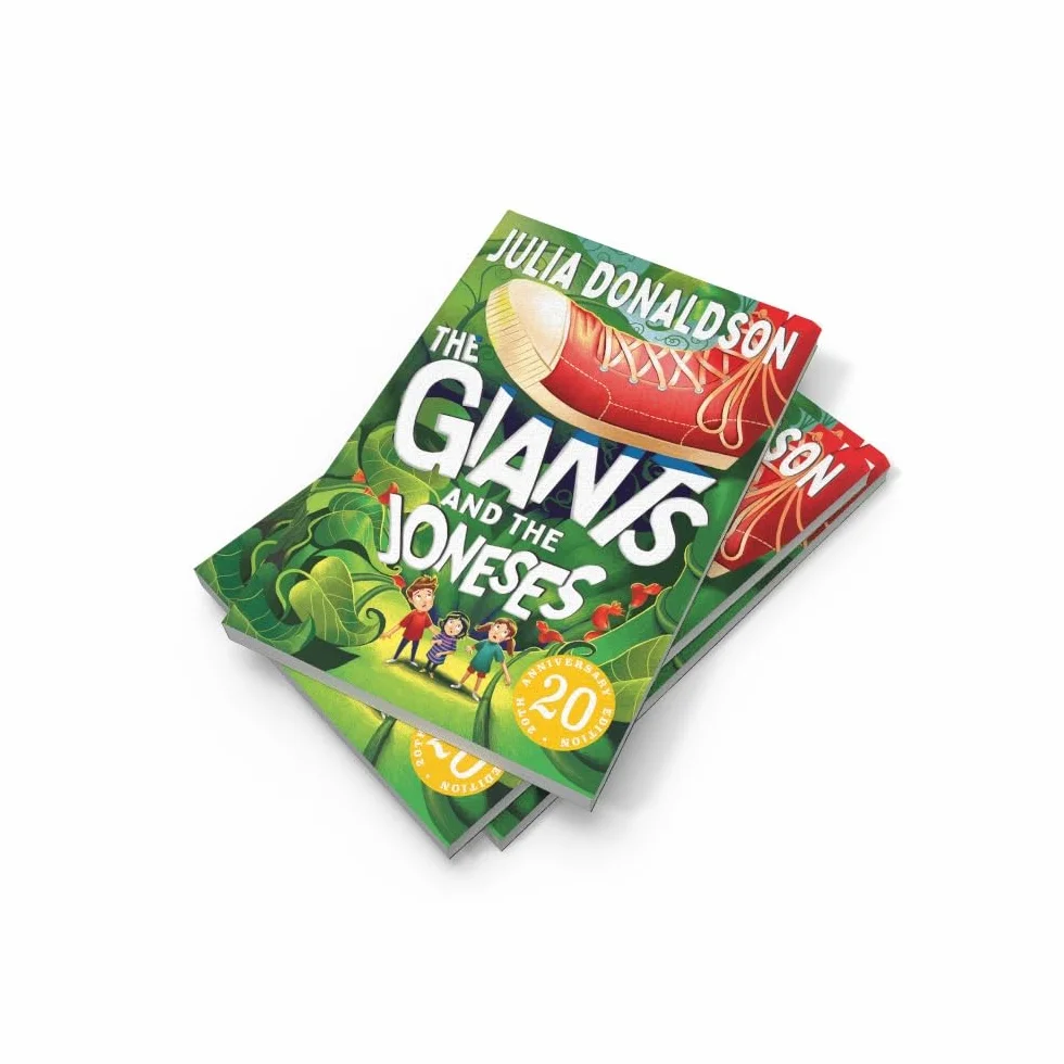 The Giants and the Joneses: Celebrate the 20th anniversary of this unforgettable, funny and classic children’s adventure from the bestselling author of The Gruffalo!