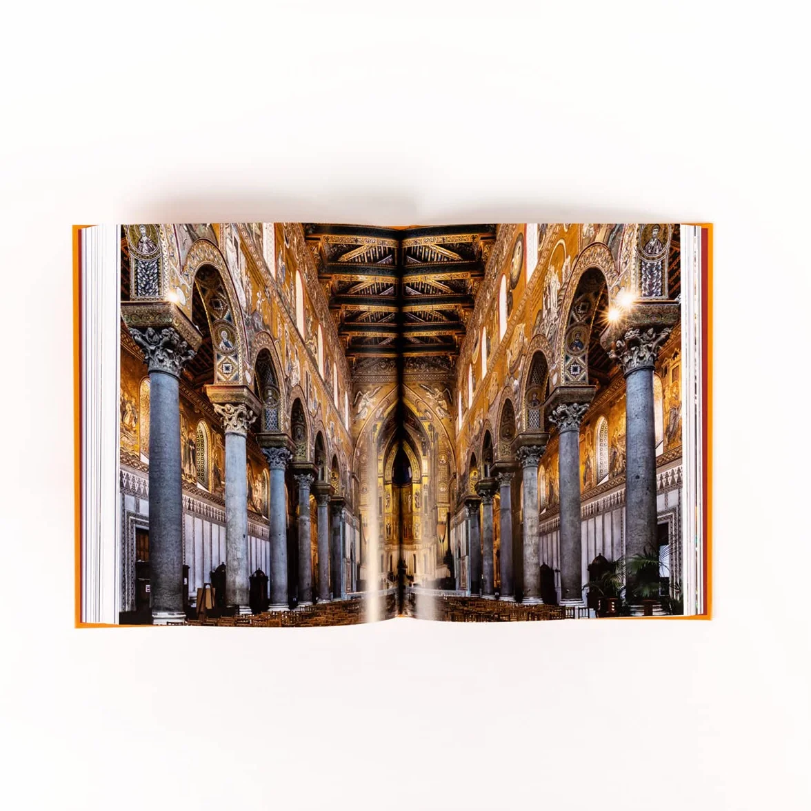 Europe’s 100 Best Cathedrals: A Beautiful Guide to European Architecture & History