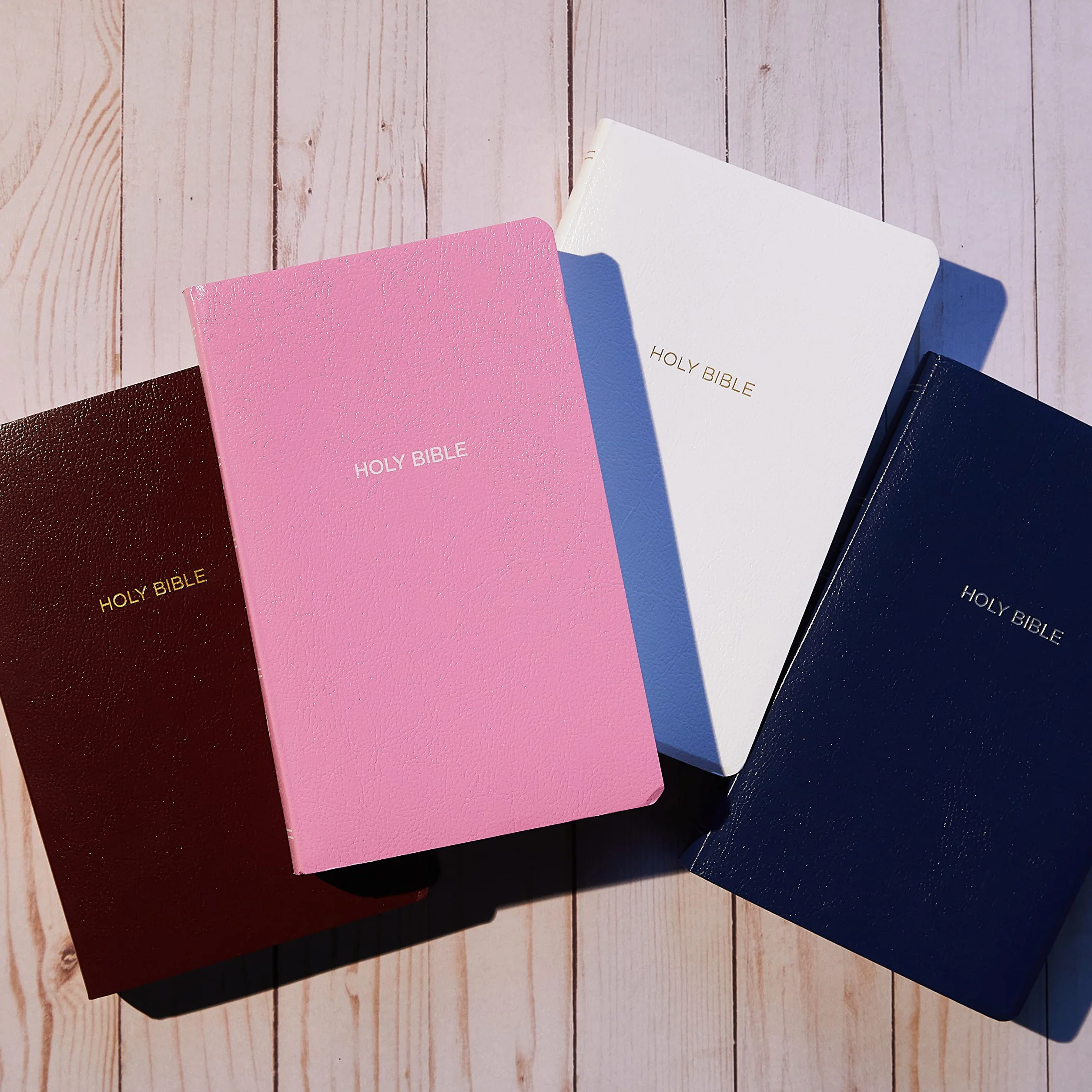 NKJV, Gift and Award Bible, Leather-Look, Blue, Red Letter Edition: Holy Bible, New King James Version