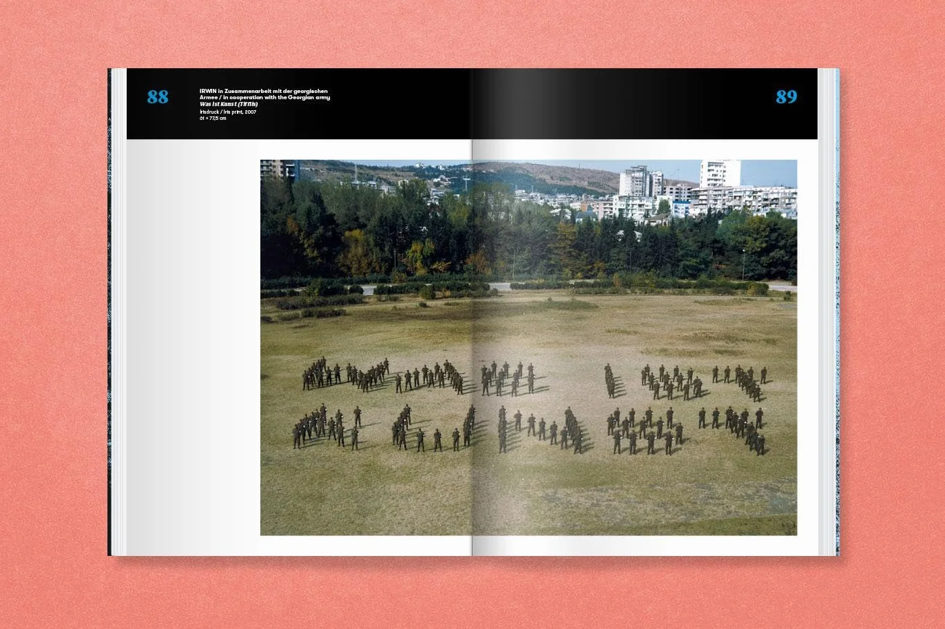 Was ist Kunst, IRWIN?: HMKV Ausstellungsmagazin 2023/2