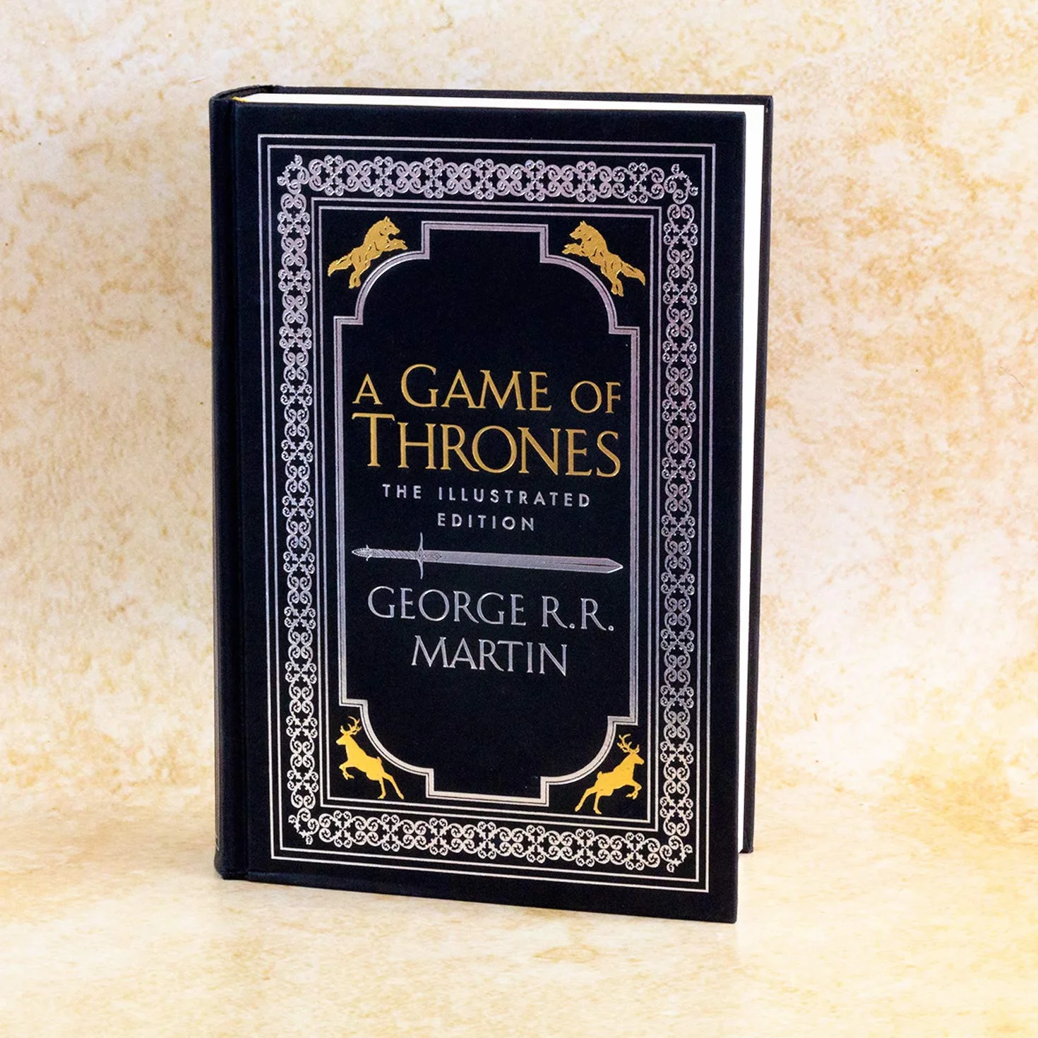 A Game of Thrones: The Bestselling Classic Epic Fantasy Series Behind the Award-Winning HBO and Sky TV Show