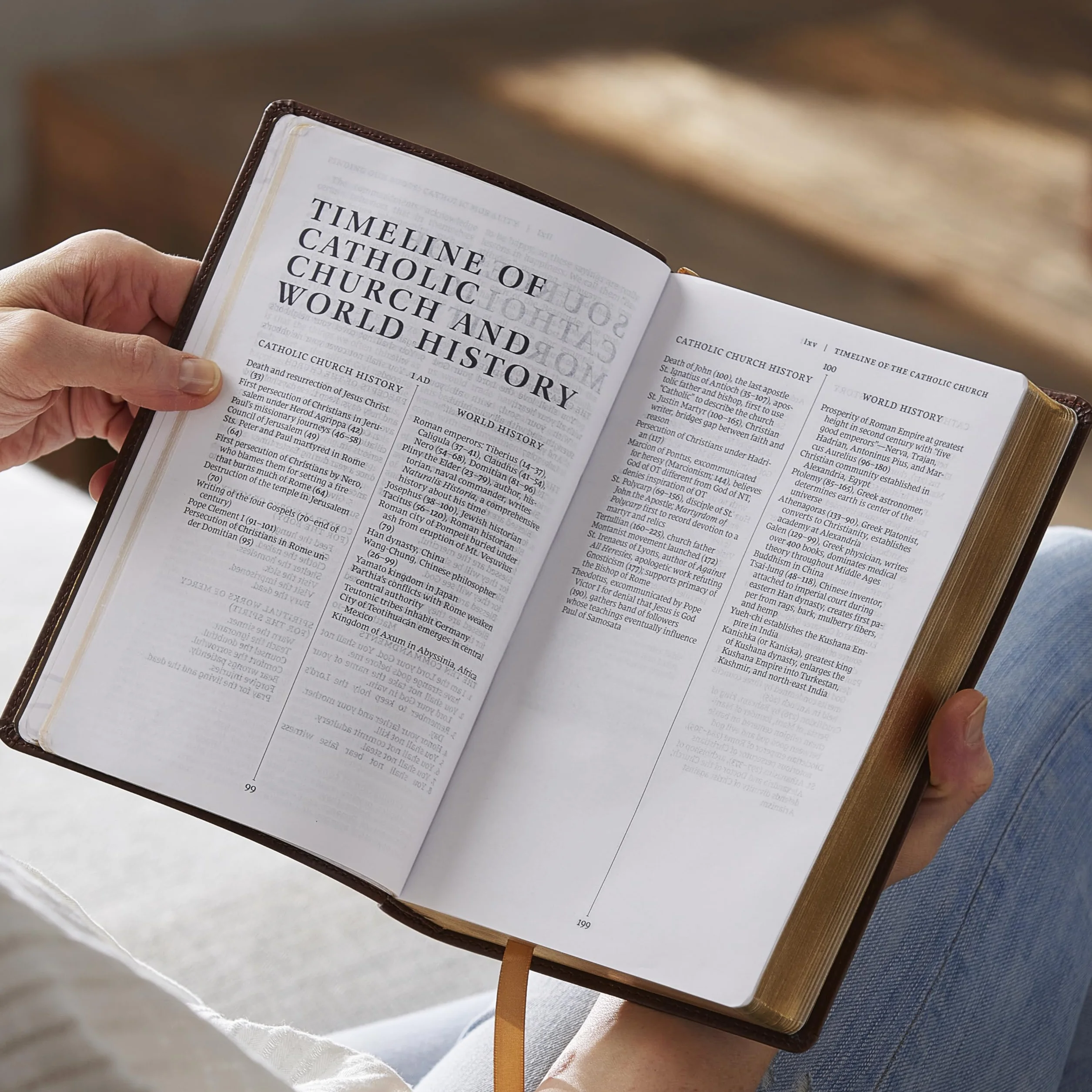 Catholic Bible, White Leathersoft, Comfort Print, New Revised Standard Version, Sacraments of Initiation Edition